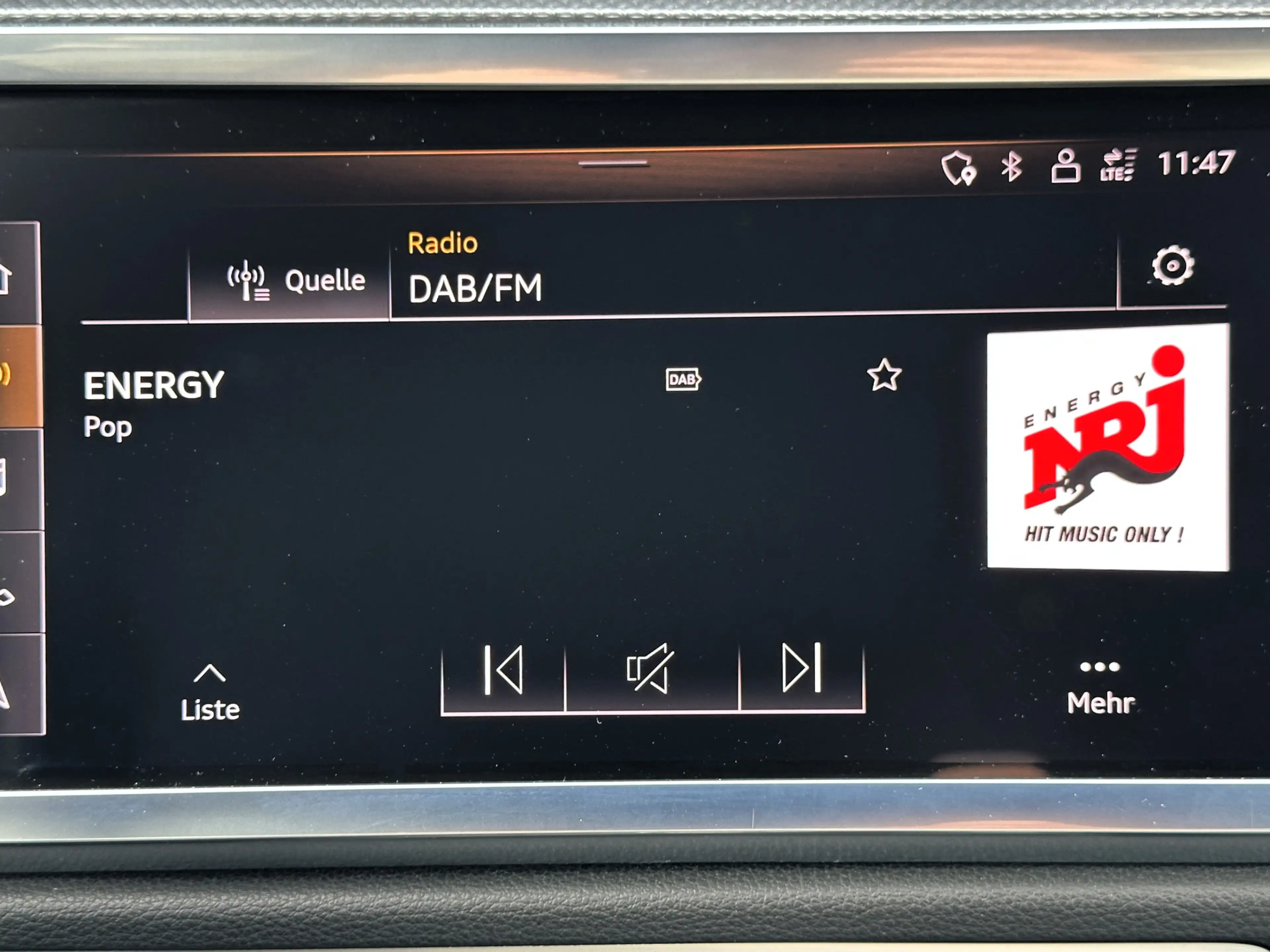 Audi Q3 S-Line Int. MATRIX NAVI SHZ APS eHECK — photo 21