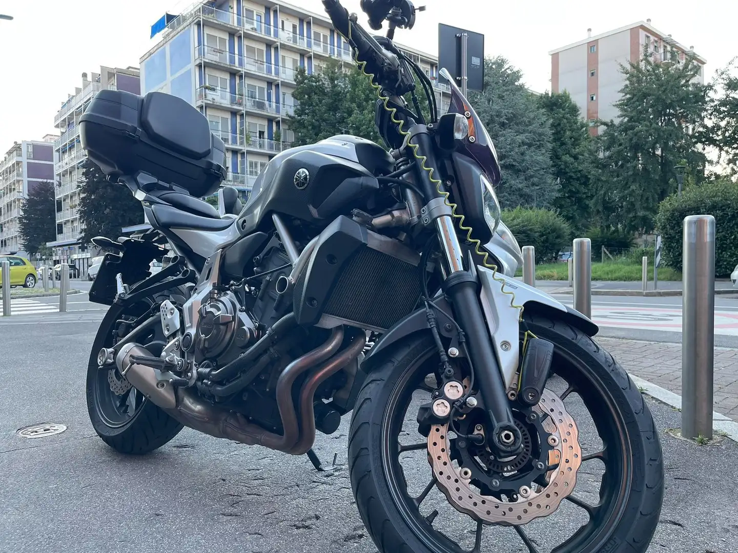 Yamaha MT-07 Bianco - 2
