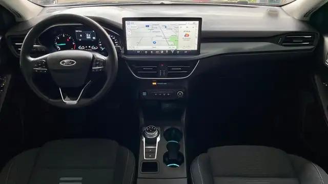 Ford Focus view 9