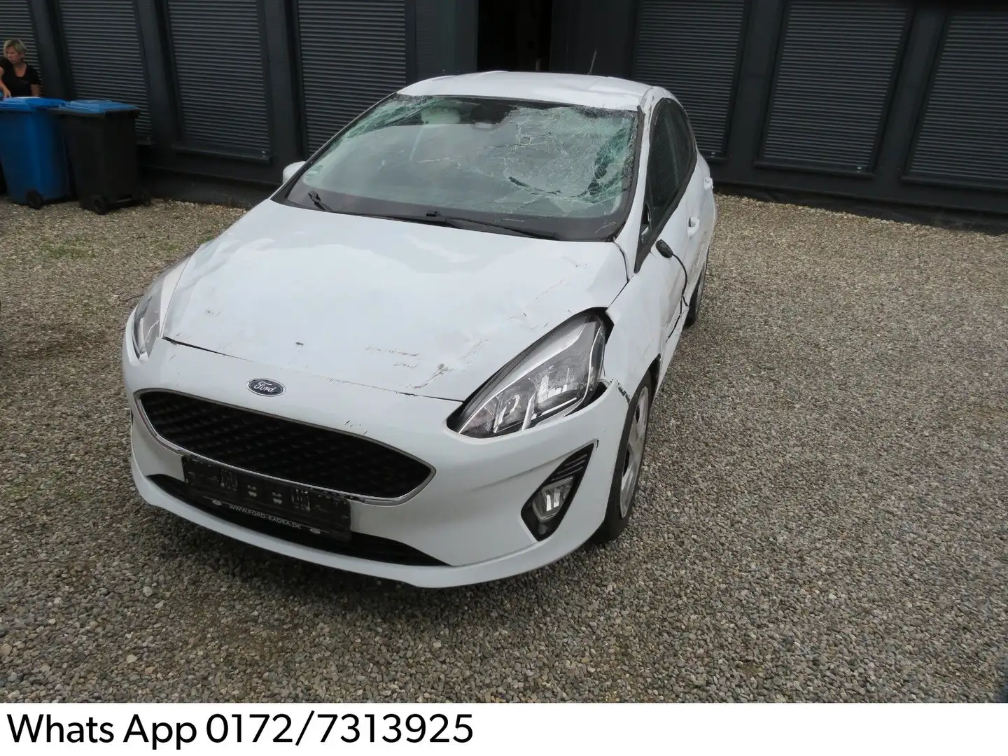 Ford Fiesta Cool & Connect Weiß - 1