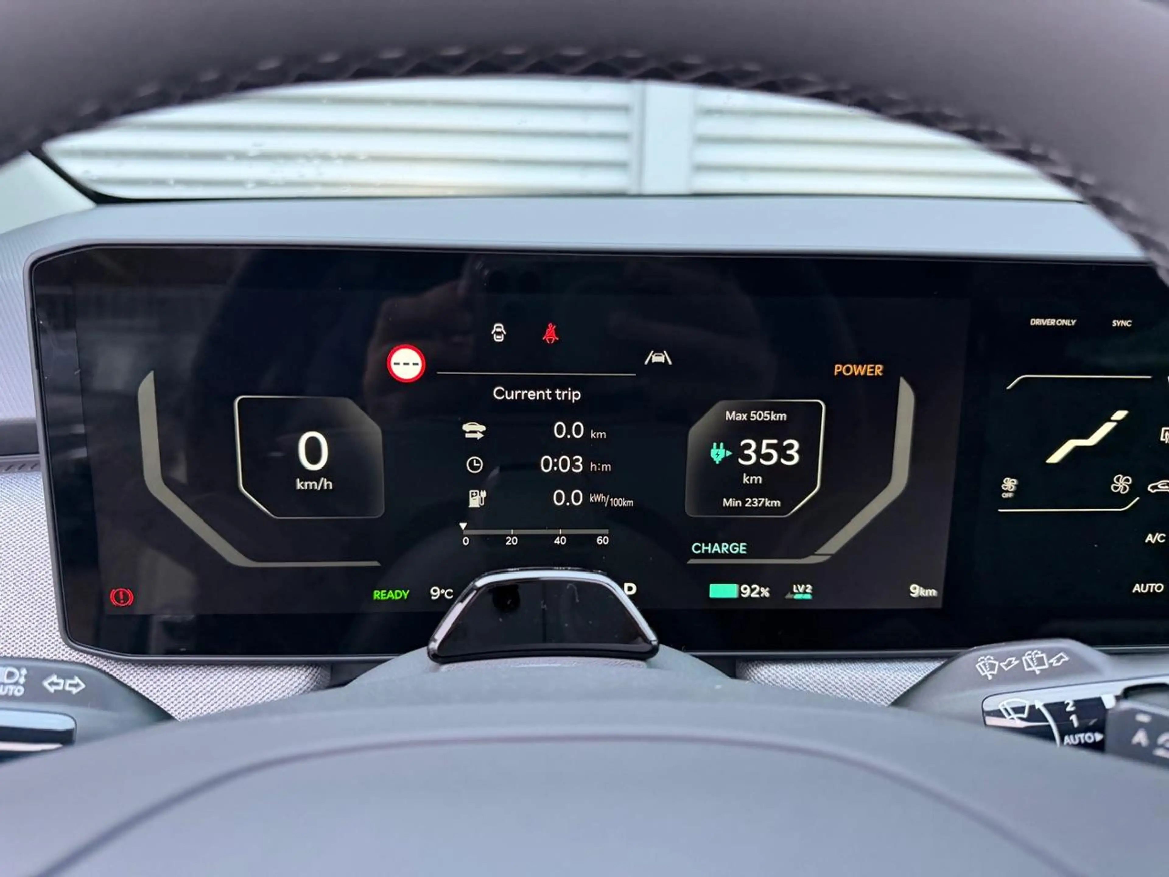 Kia EV3 58,3 kWh 204pk Plus Advanced | Schuif/Kanteldak | — photo 13