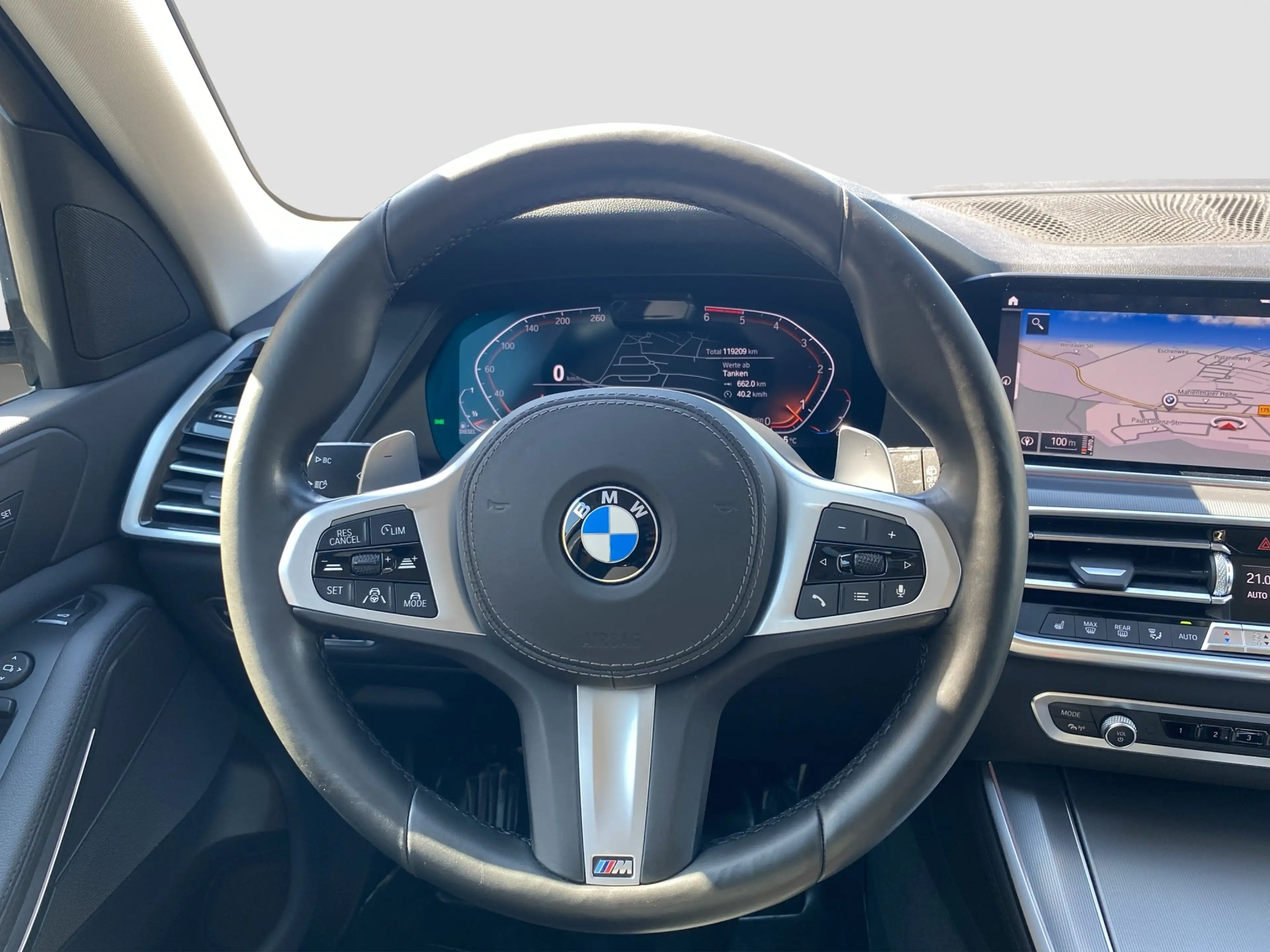BMW X5 xDrive 30d Laser ACC 360° AHK HUD HiFi DAB — photo 13