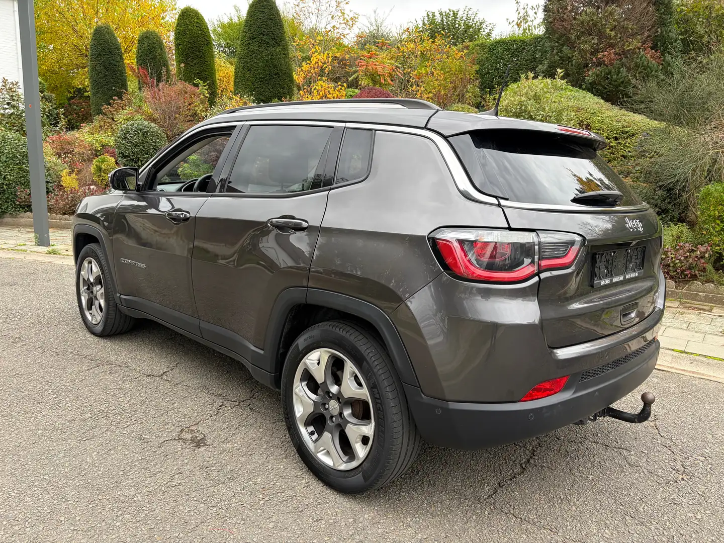 Jeep Compass Compass 1.4 Turbo 4x2 Limited (EU6d) Zwart - 2