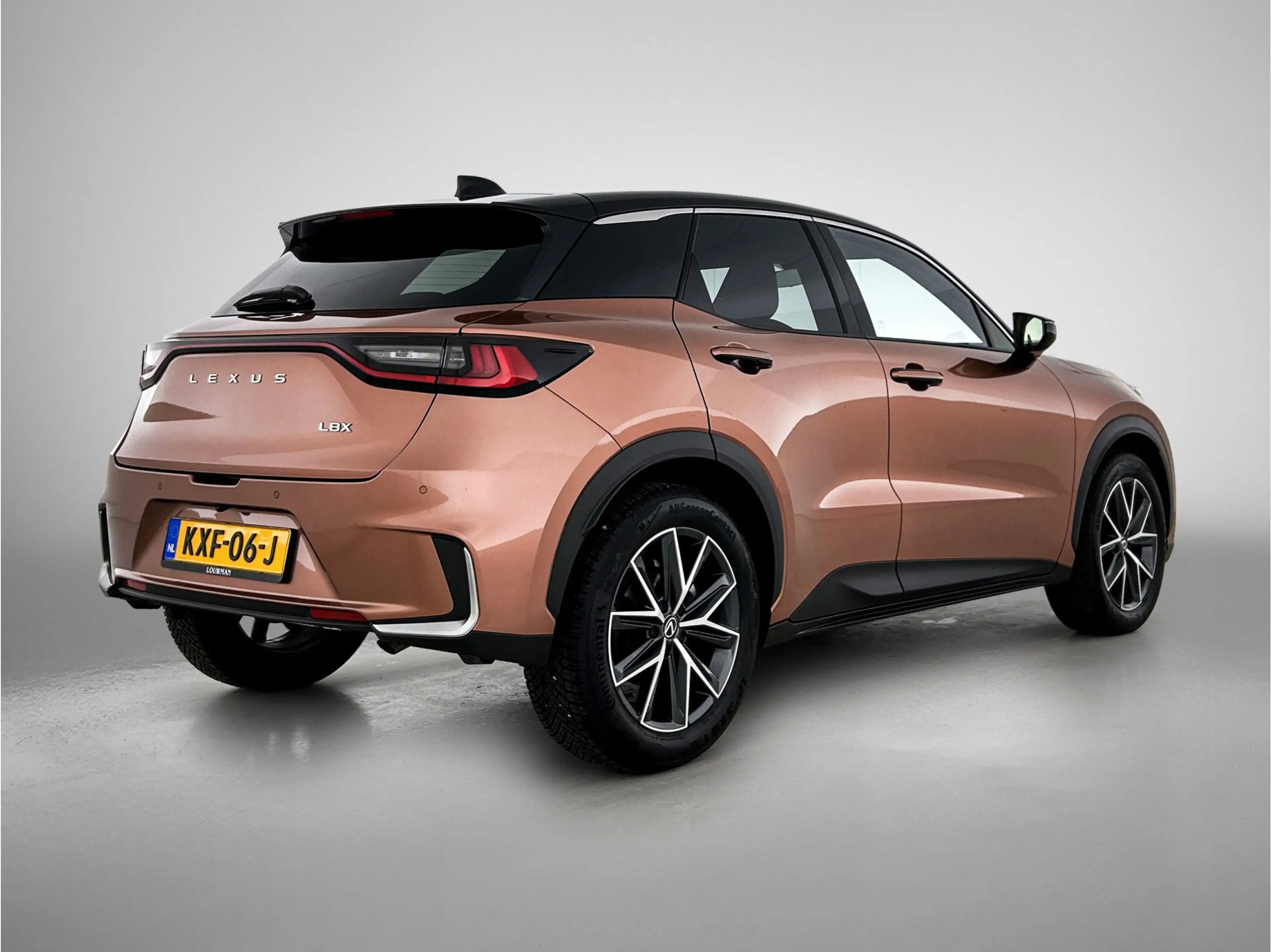 Lexus LBX Cool 2WD | Parkeersensoren V+A | Blindspot | Stuur — photo 2