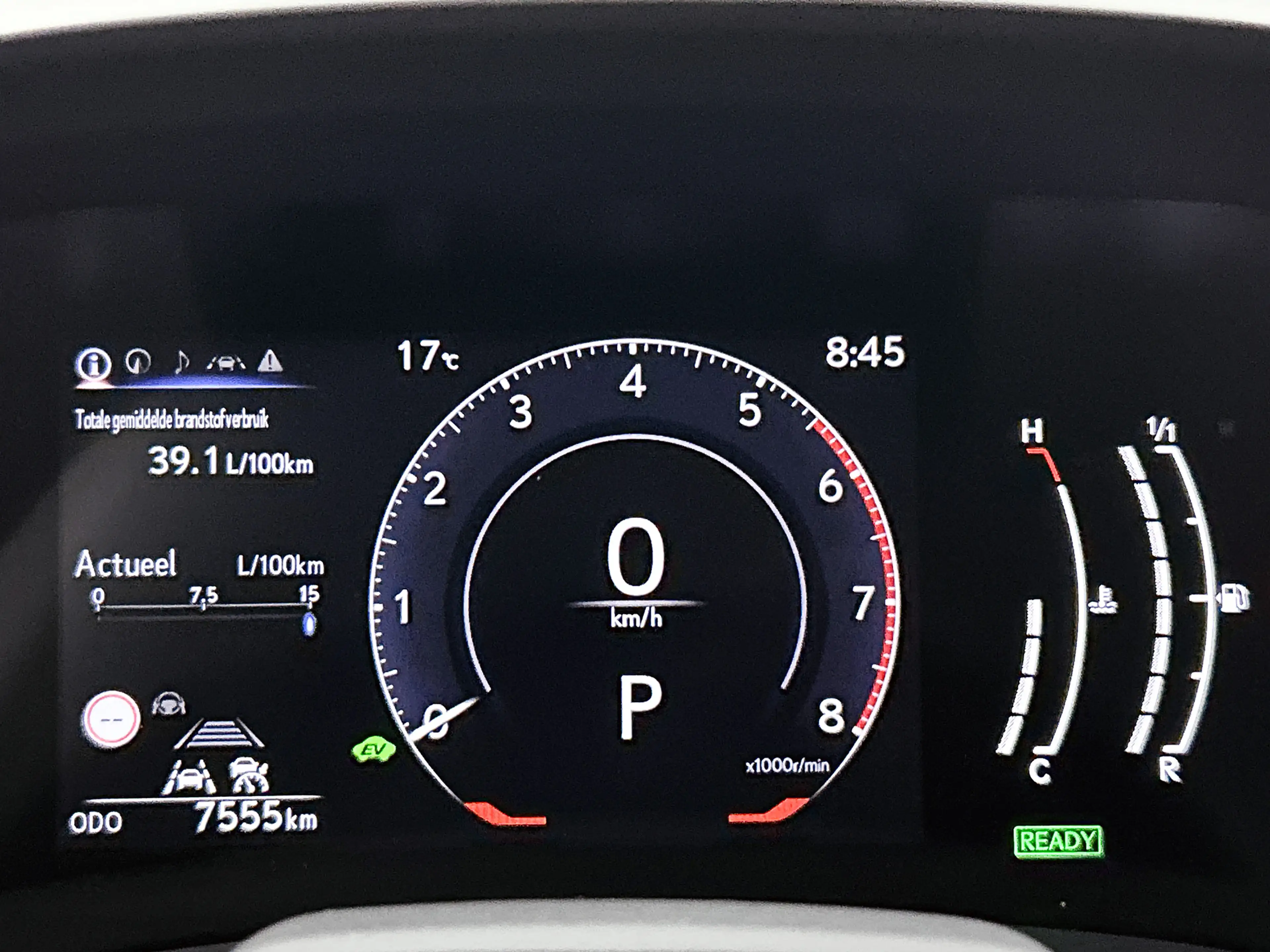 Lexus LBX Cool 2WD | Parkeersensoren V+A | Blindspot | Stuur — photo 5