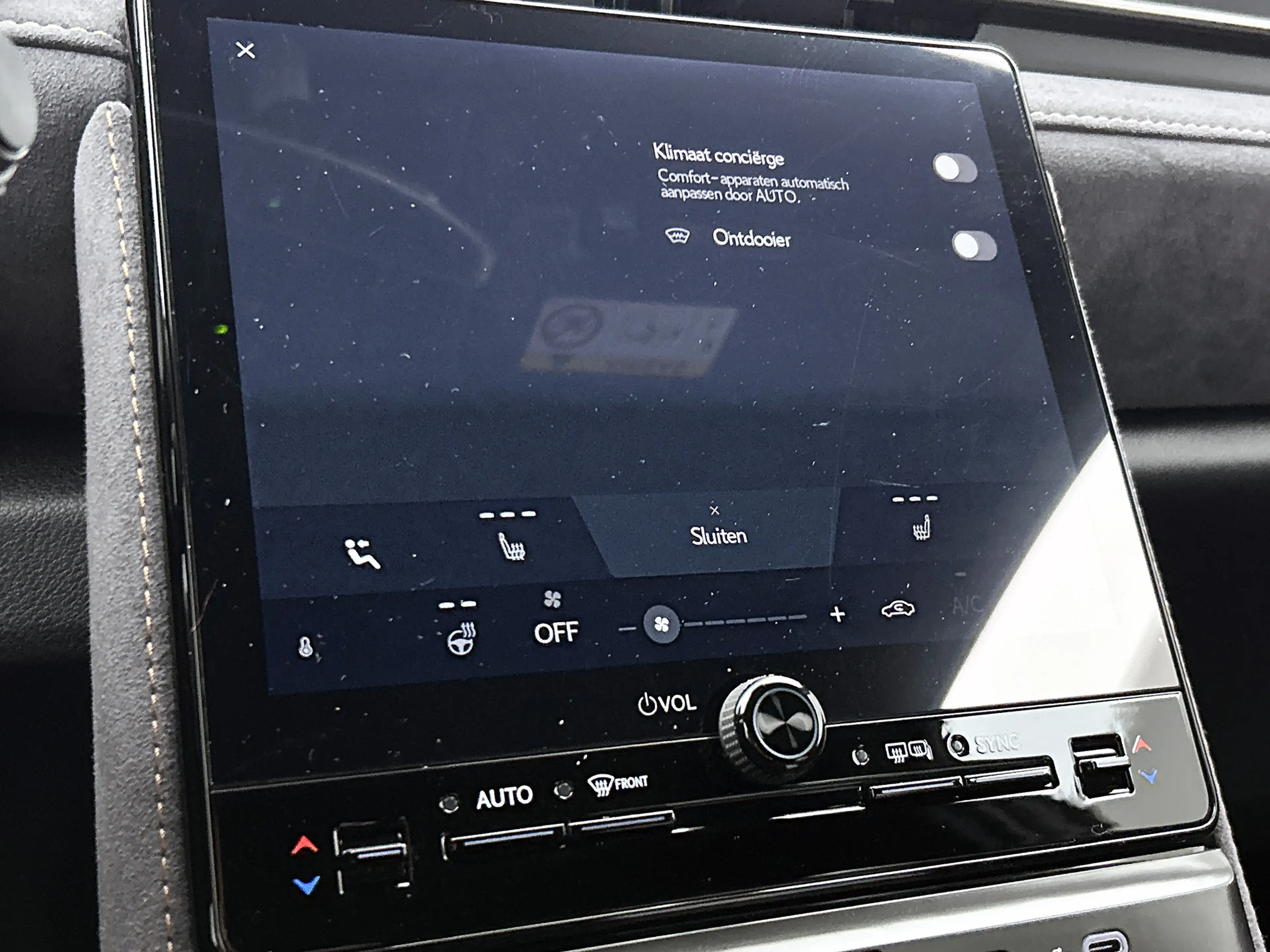 Lexus LBX Cool 2WD | Parkeersensoren V+A | Blindspot | Stuur — photo 9