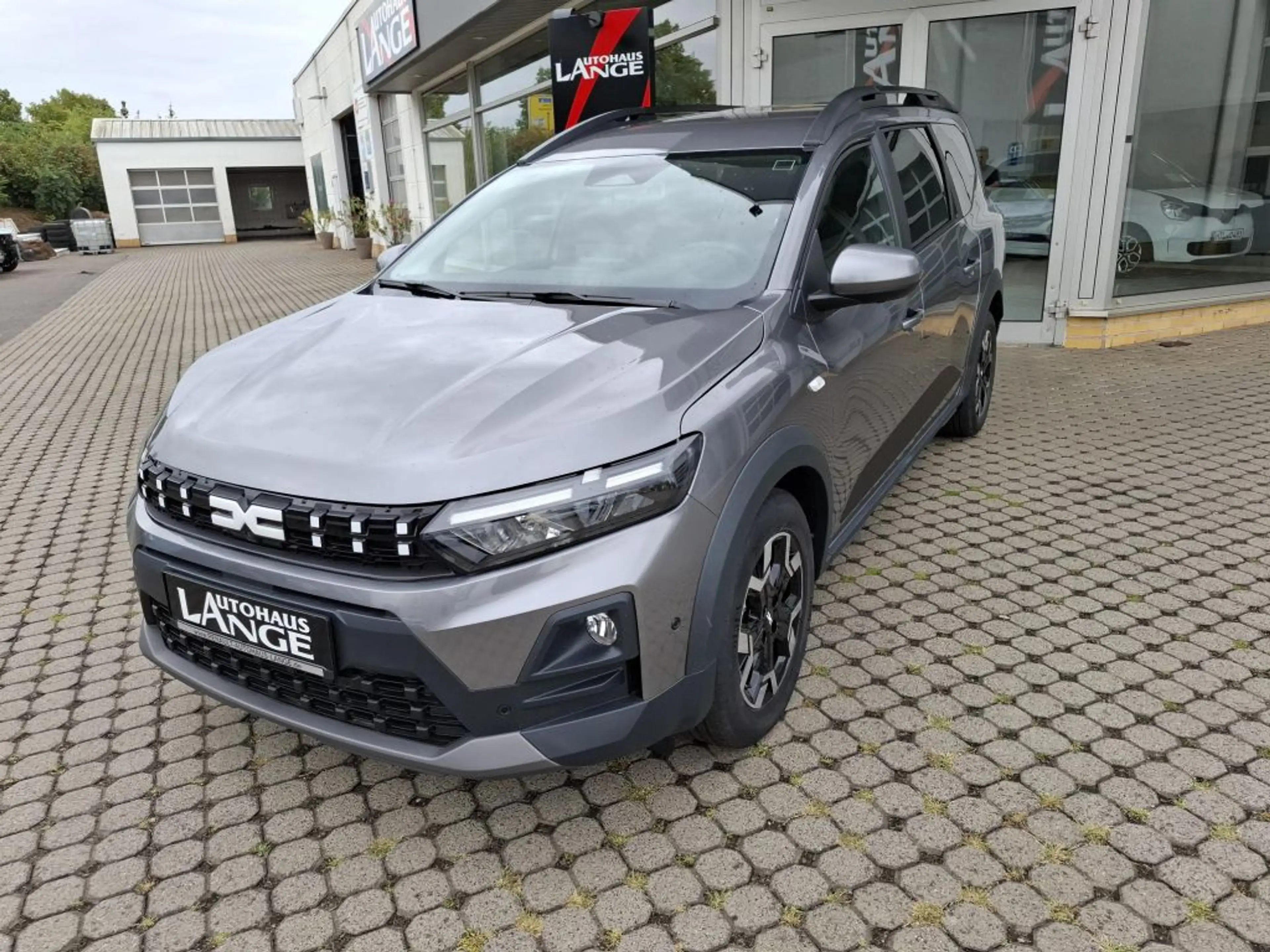 Dacia Jogger Hybrid 155 Journey (DJF)