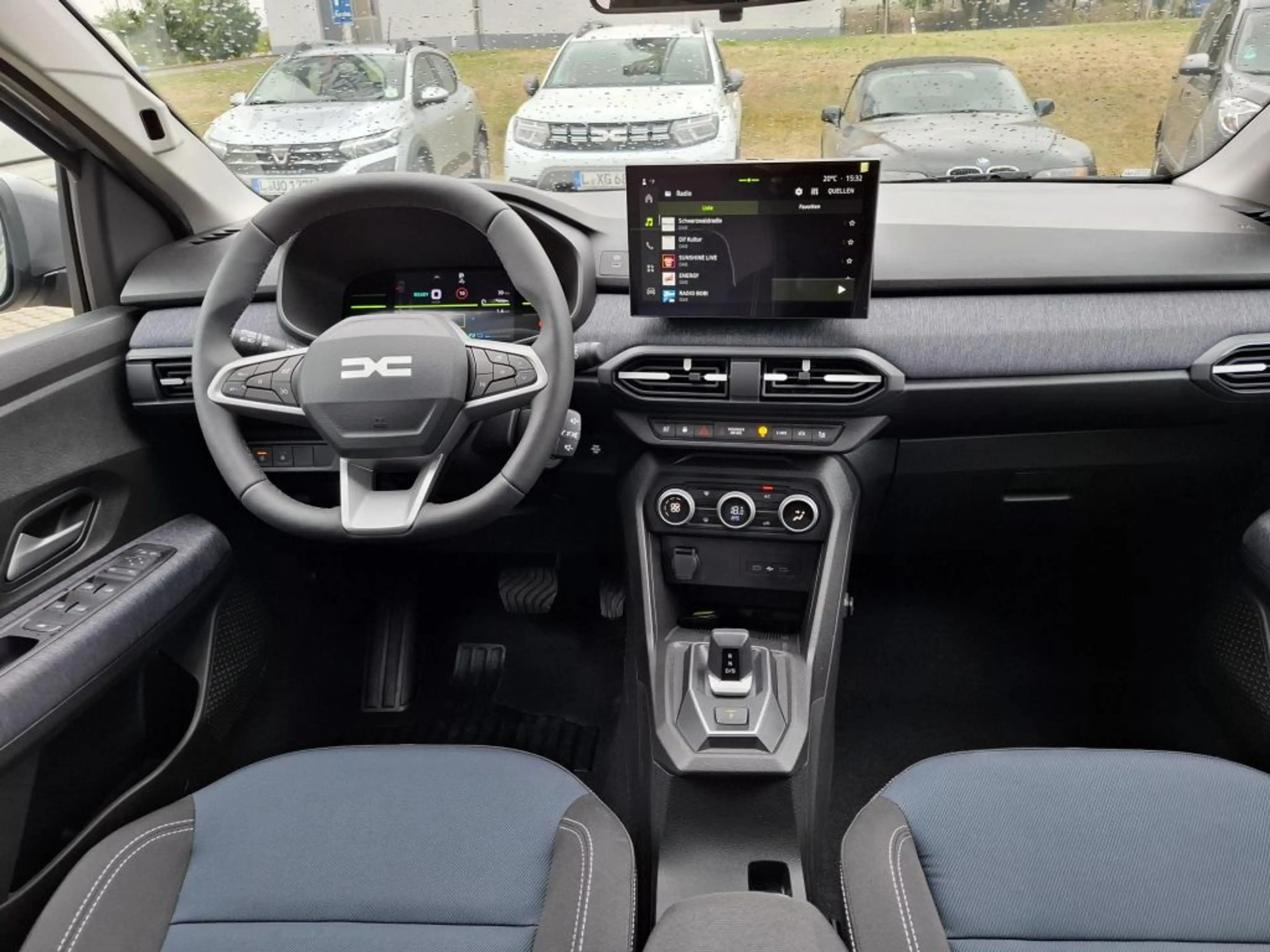 Dacia Jogger Hybrid 155 Journey (DJF) — photo 9