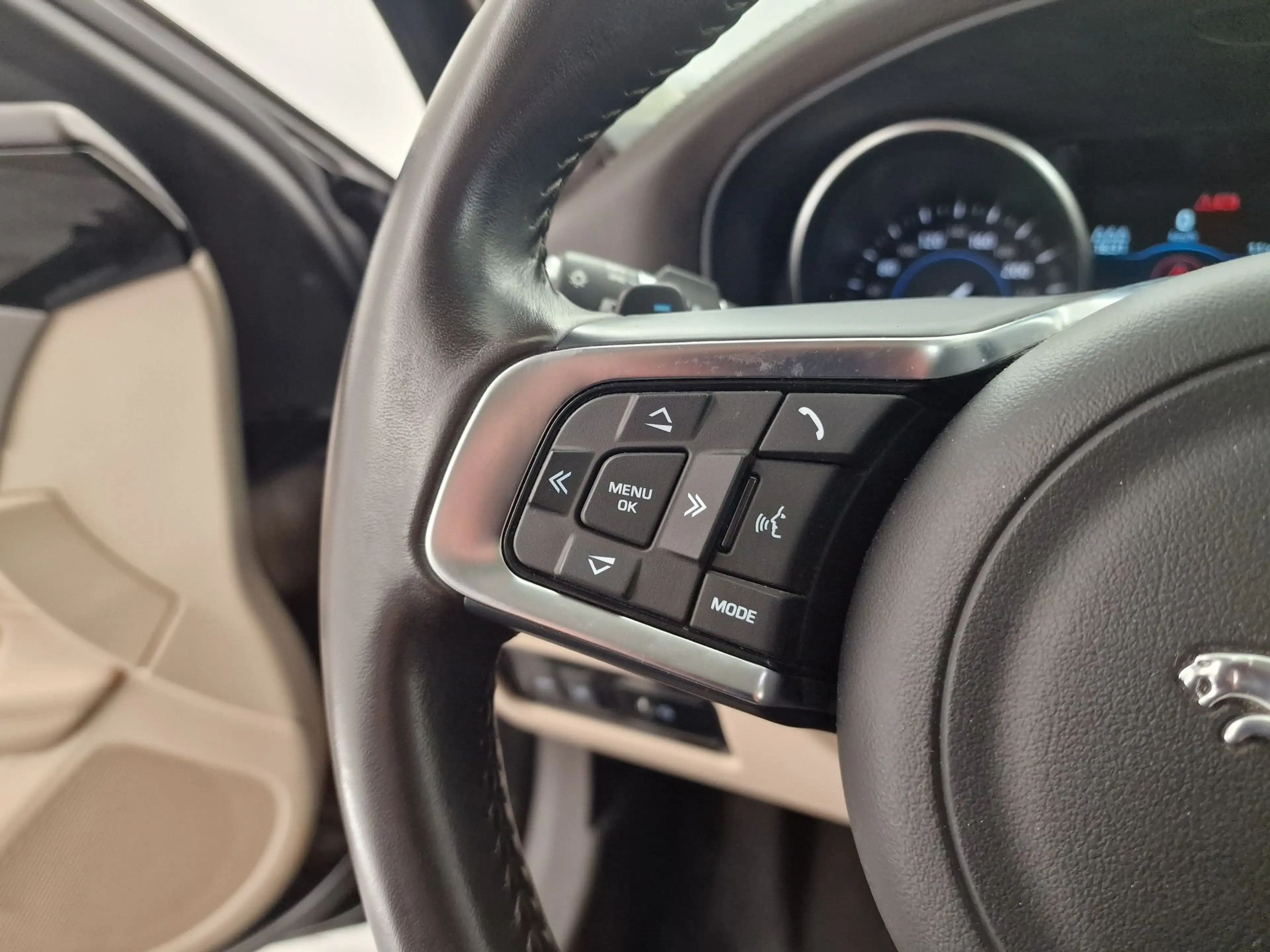 Jaguar XF PORTFOLIO BENZINE AUTOMAAT OPEN DAK 57000KM!!!! — photo 15