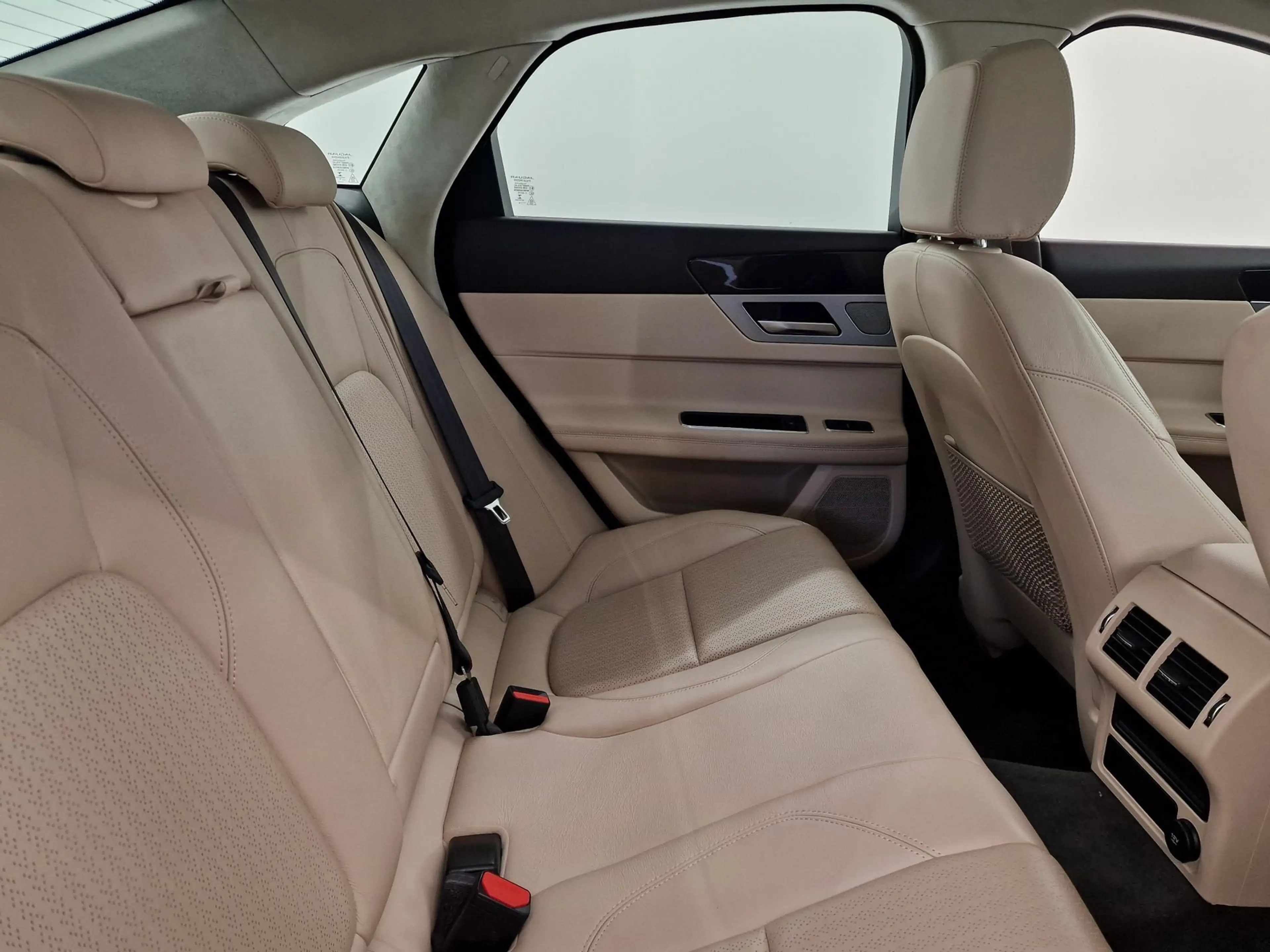 Jaguar XF PORTFOLIO BENZINE AUTOMAAT OPEN DAK 57000KM!!!! — photo 8