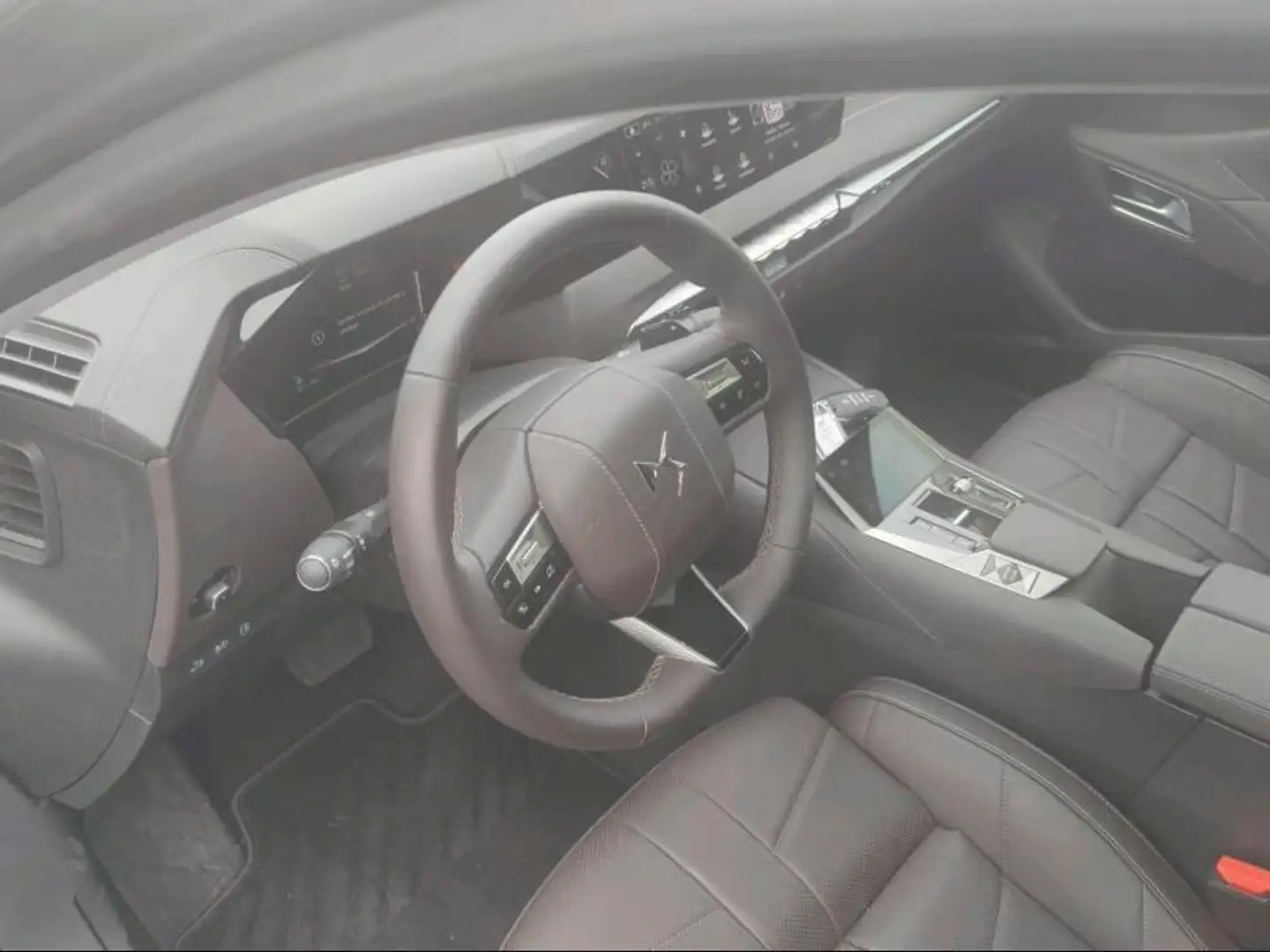 DS Automobiles DS 4 Antoine De Saint Exupery Gris - 2