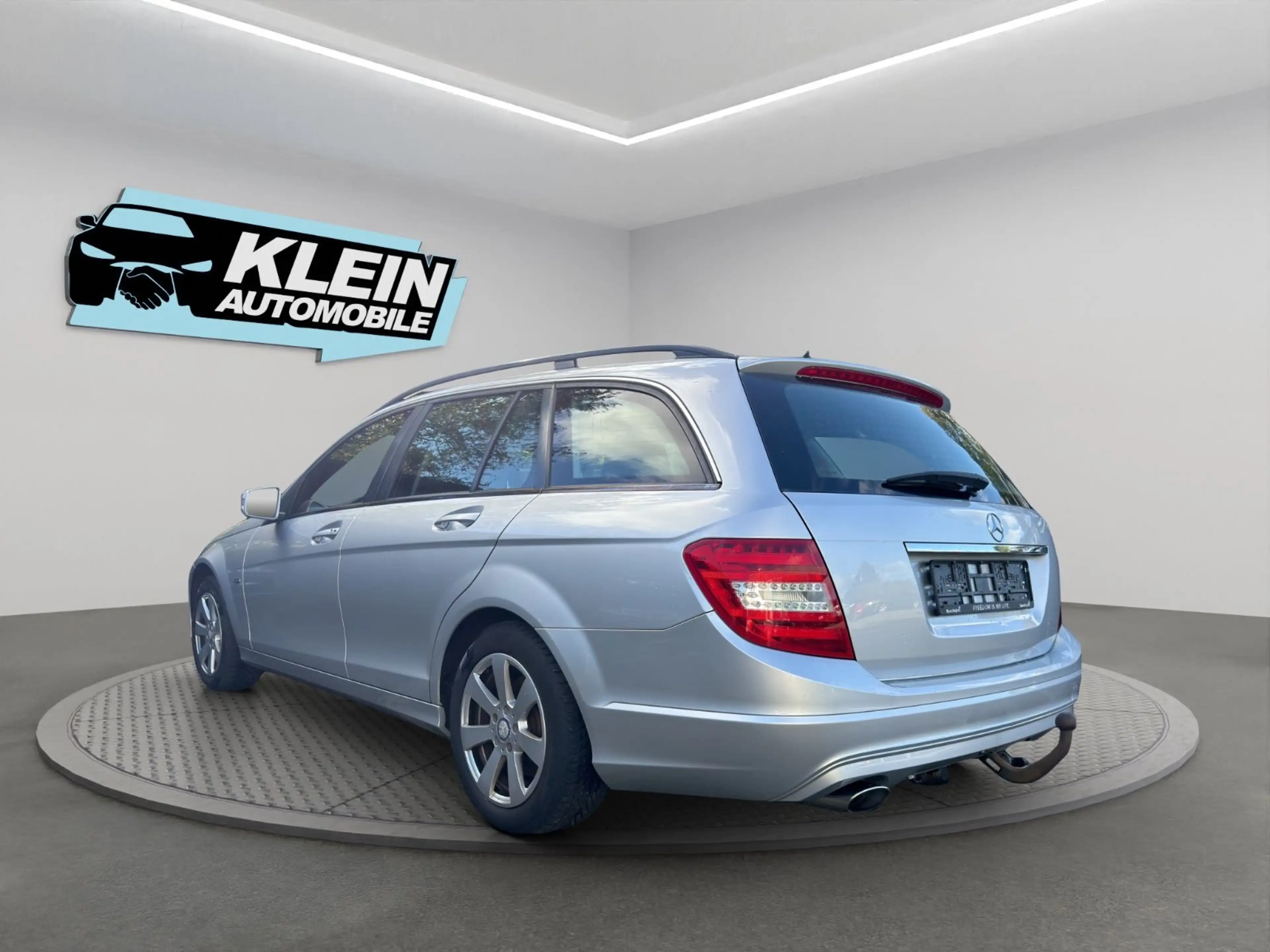 Mercedes-Benz C 220 T CDI BlueEfficiency 2.Hand AHK — photo 4