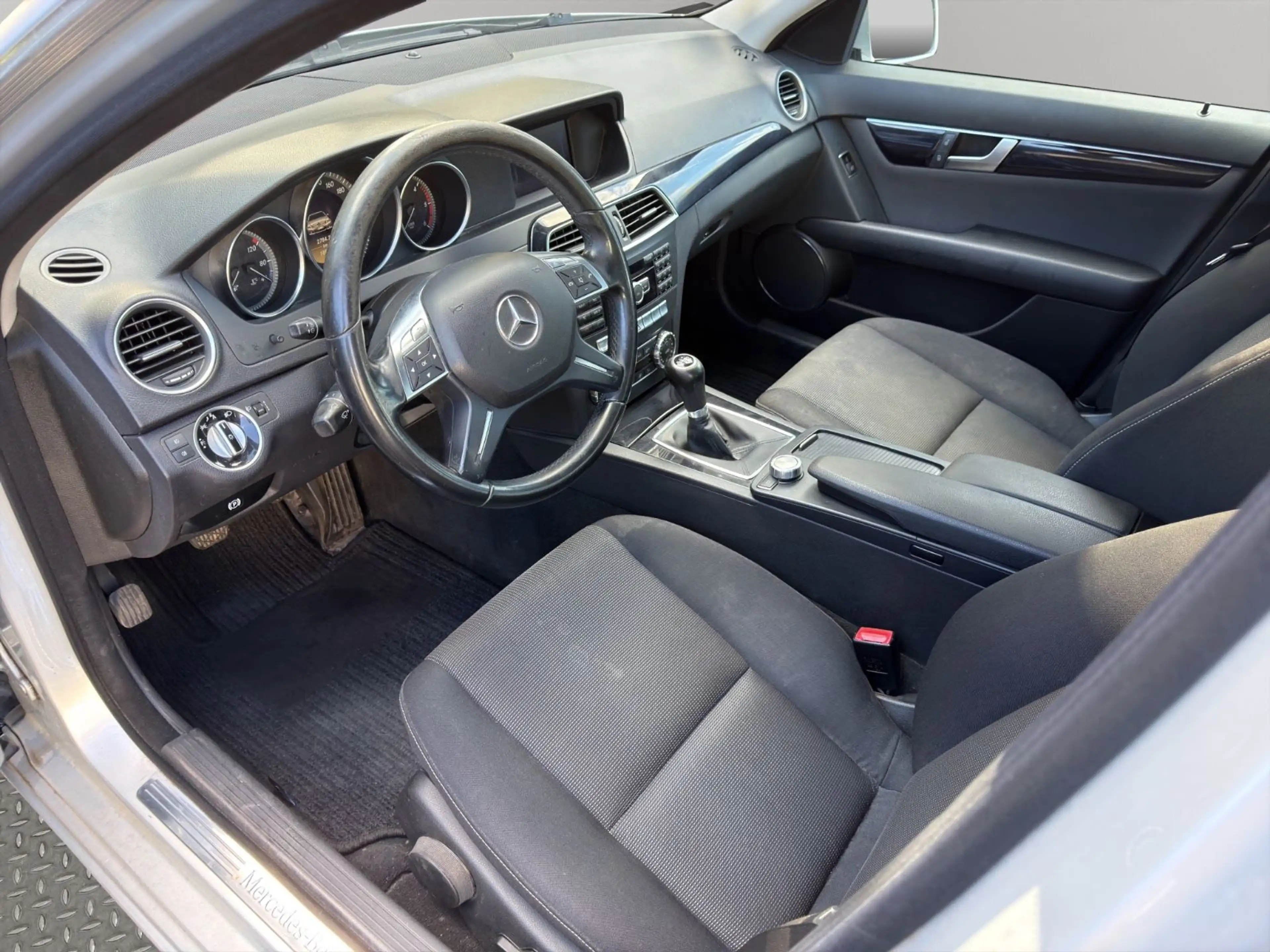 Mercedes-Benz C 220 T CDI BlueEfficiency 2.Hand AHK — photo 10