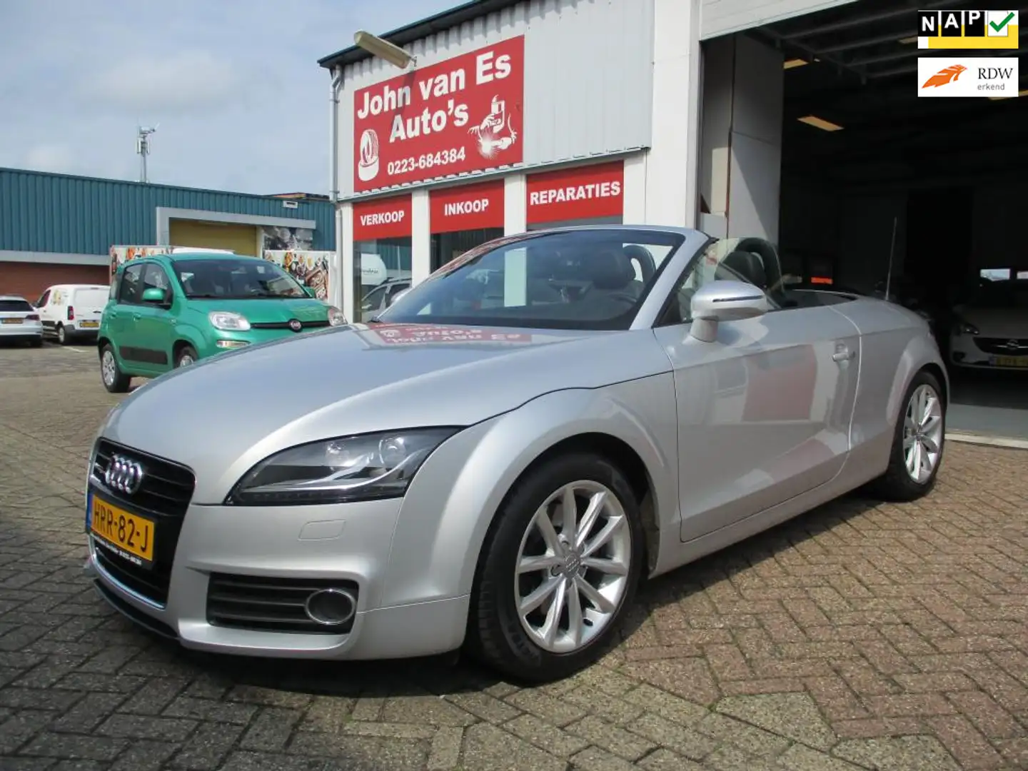 Audi TT Roadster 1.8 TFSI Grijs - 1