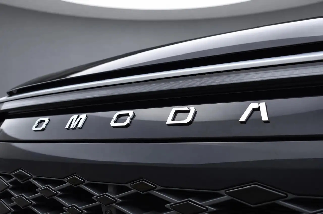 OMODA 9