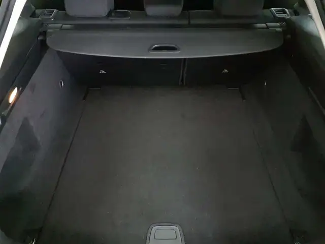 Mercedes-Benz Cla view 15