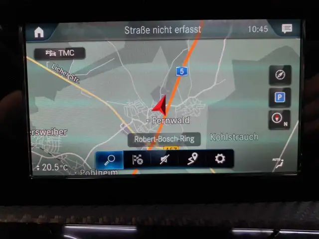 Mercedes-Benz Cla view 12