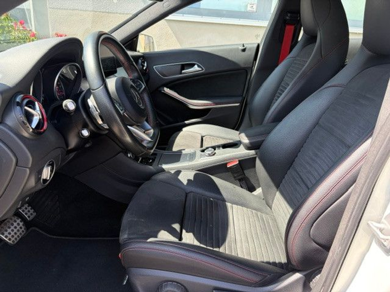 Mercedes-Benz CLA 250 CLA250 Sport AMG-Line *PANORAMA+LED+NAVI+18"Alu* — photo 13