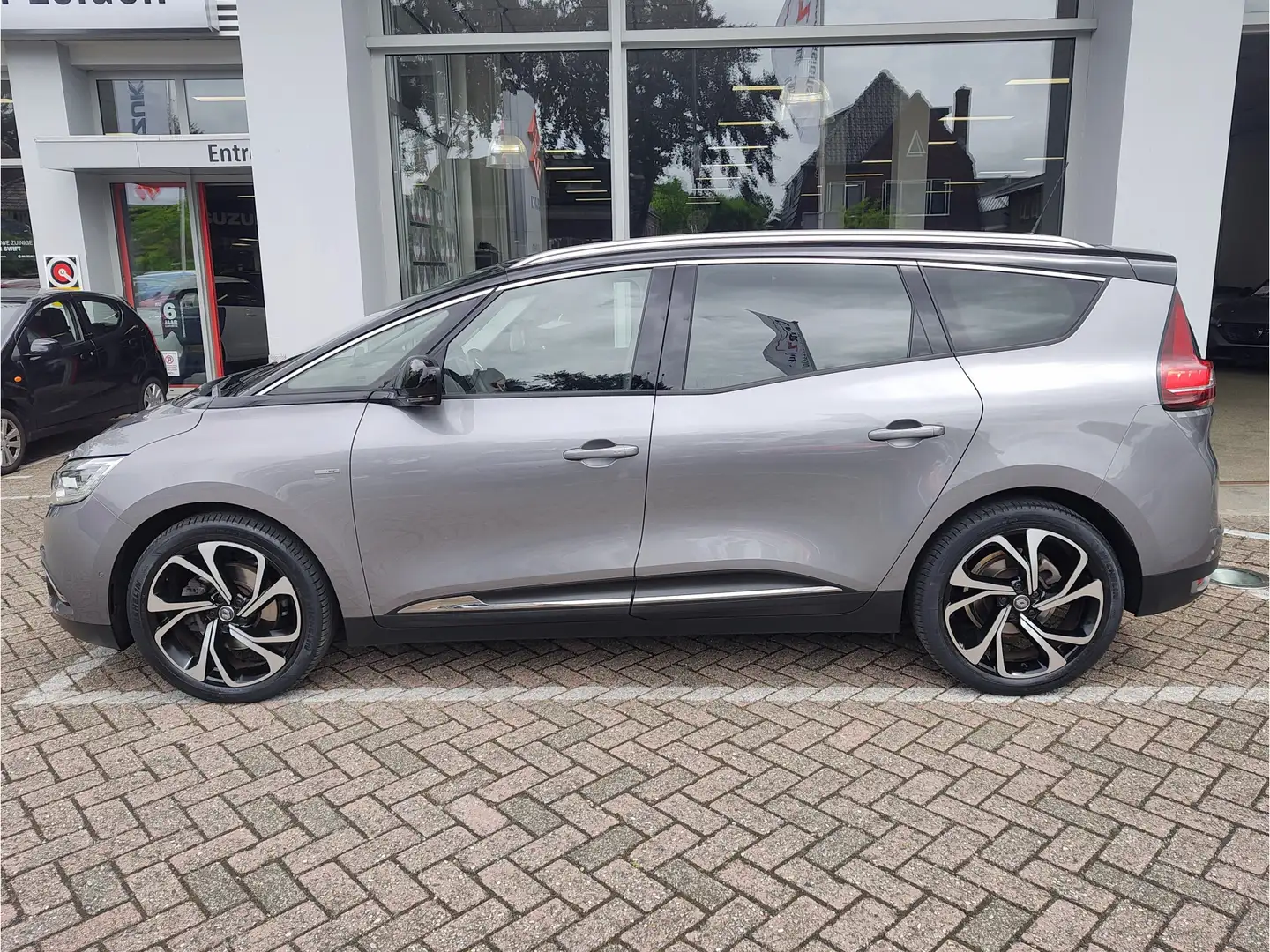 Renault Grand Scenic 1.3 TCe BOSE 7P Trekhaak | Dodehoeksensoren | Head Grijs - 2
