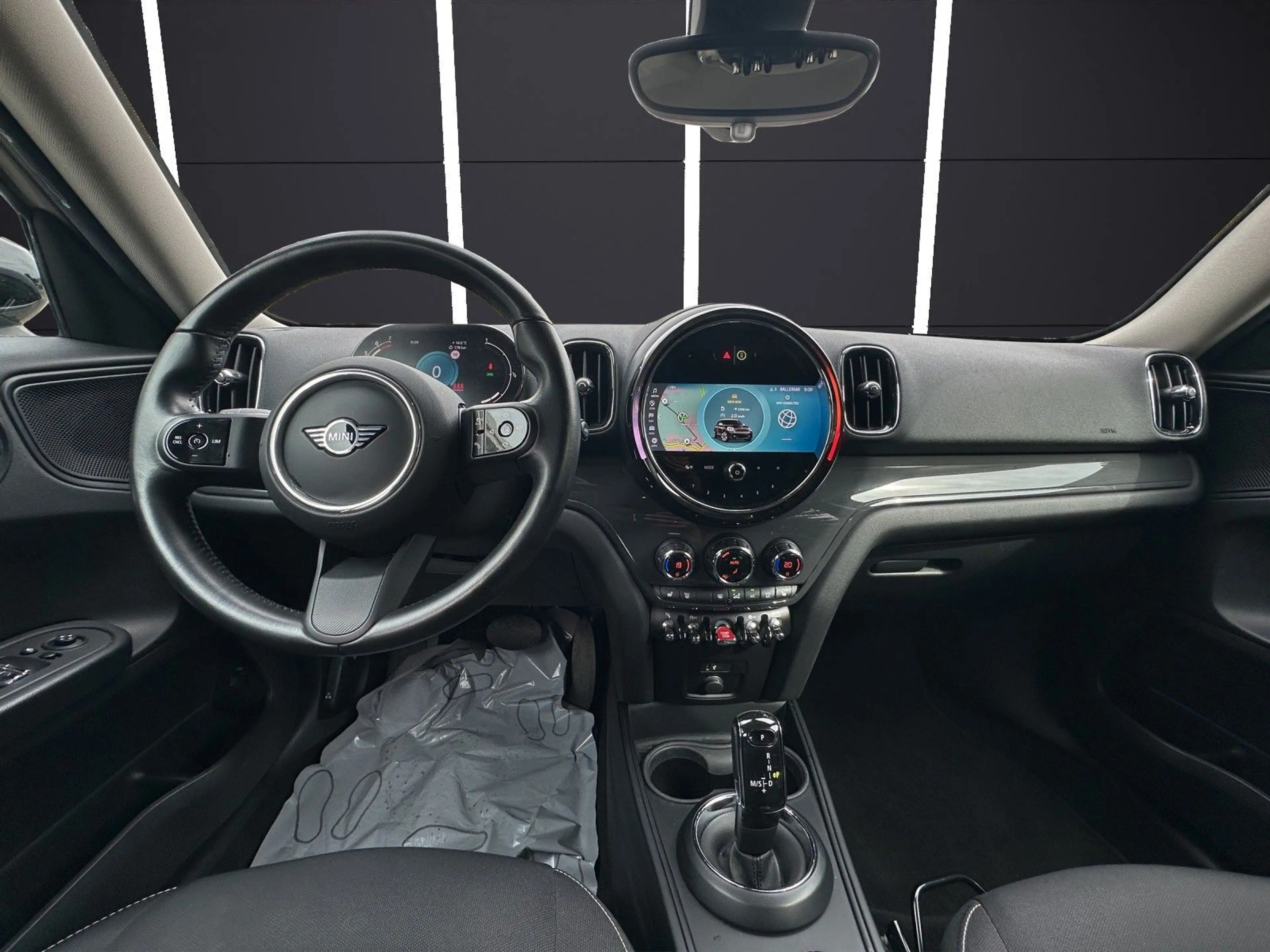 MINI Cooper Countryman BICOLOUR+DKG+LED — photo 11