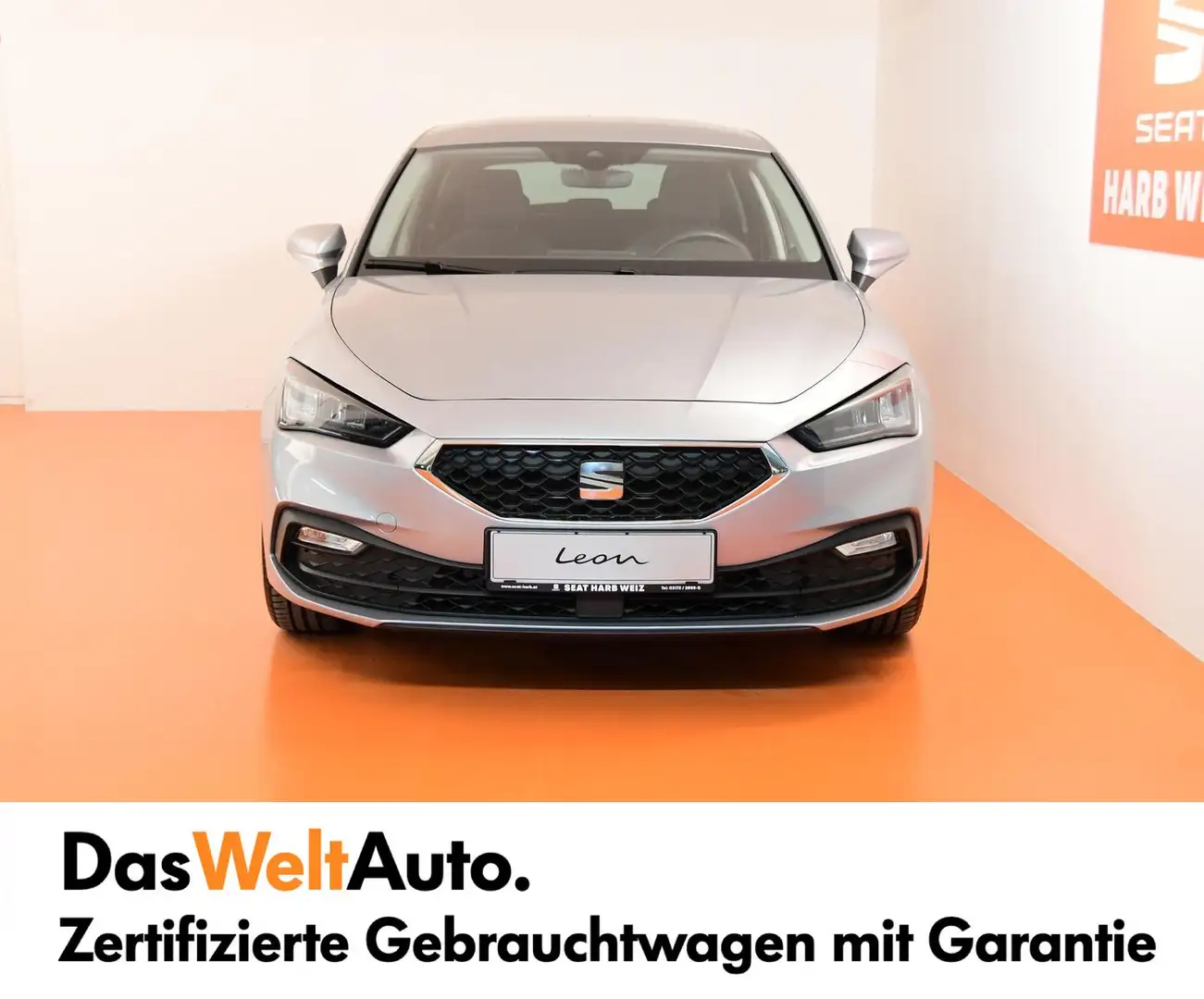 SEAT Leon Reference 1.0 TSI Silber - 2