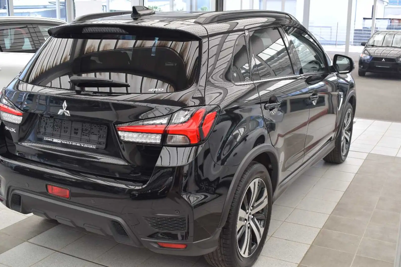 Mitsubishi ASX TOP 2.0 Automatik, Allrad Schwarz - 2