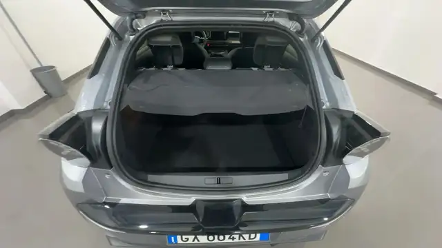 Lancia Ypsilon view 6