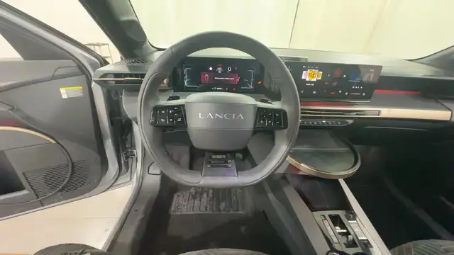 Lancia Ypsilon view 18