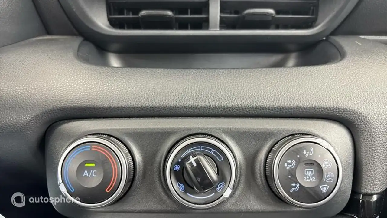 Toyota Yaris Yaris — photo 19