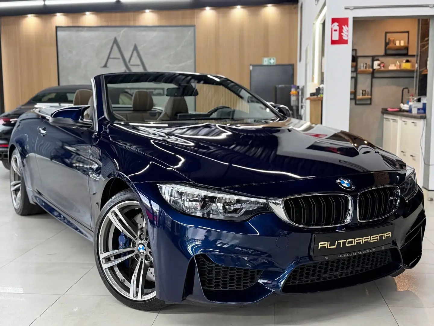 BMW M4 Cabrio*LED*H-UP*H&K* Blau - 1