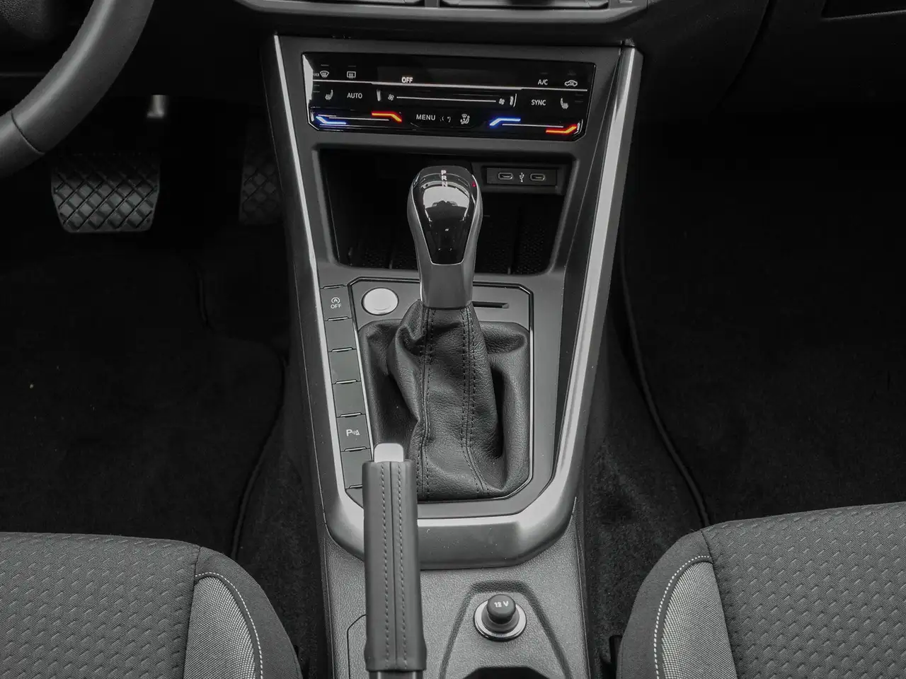 Volkswagen Polo 1.0 TSI DSG Life KAM KLIMAA. LM 14