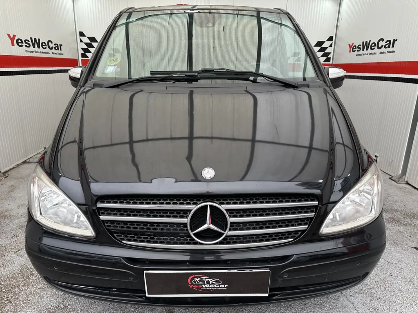 Mercedes-Benz Viano 2.2CDI Ambiente Larga 4M Aut. Negro - 2