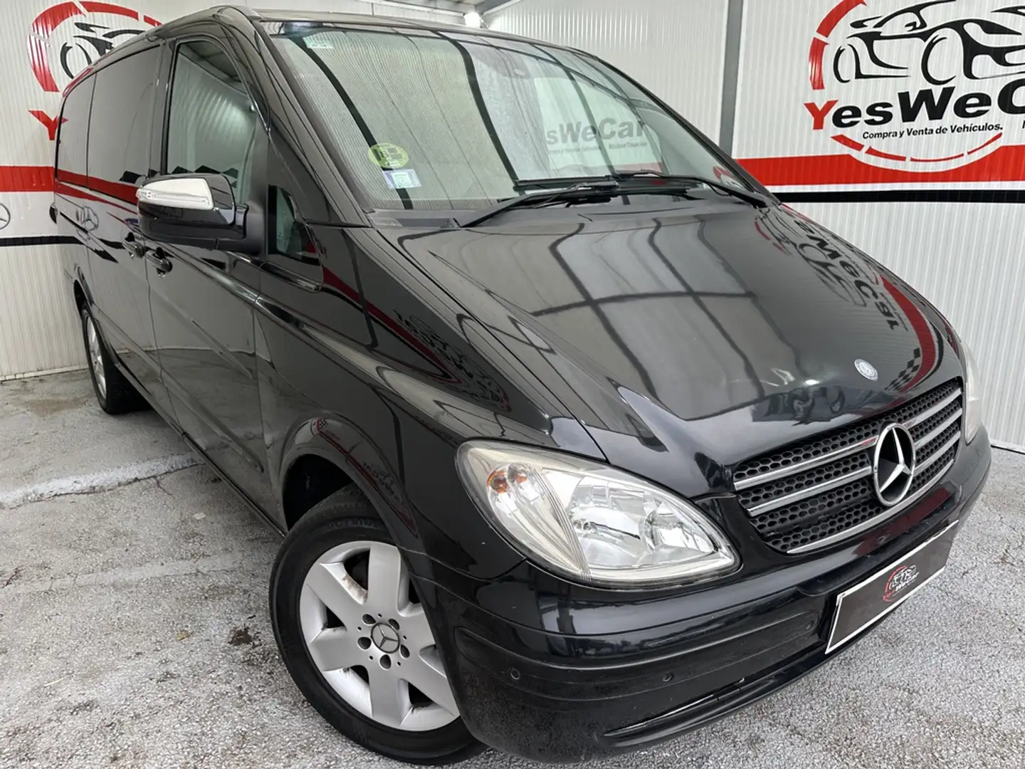 Mercedes-Benz Viano 2.2CDI Ambiente Larga 4M Aut. Negro - 1