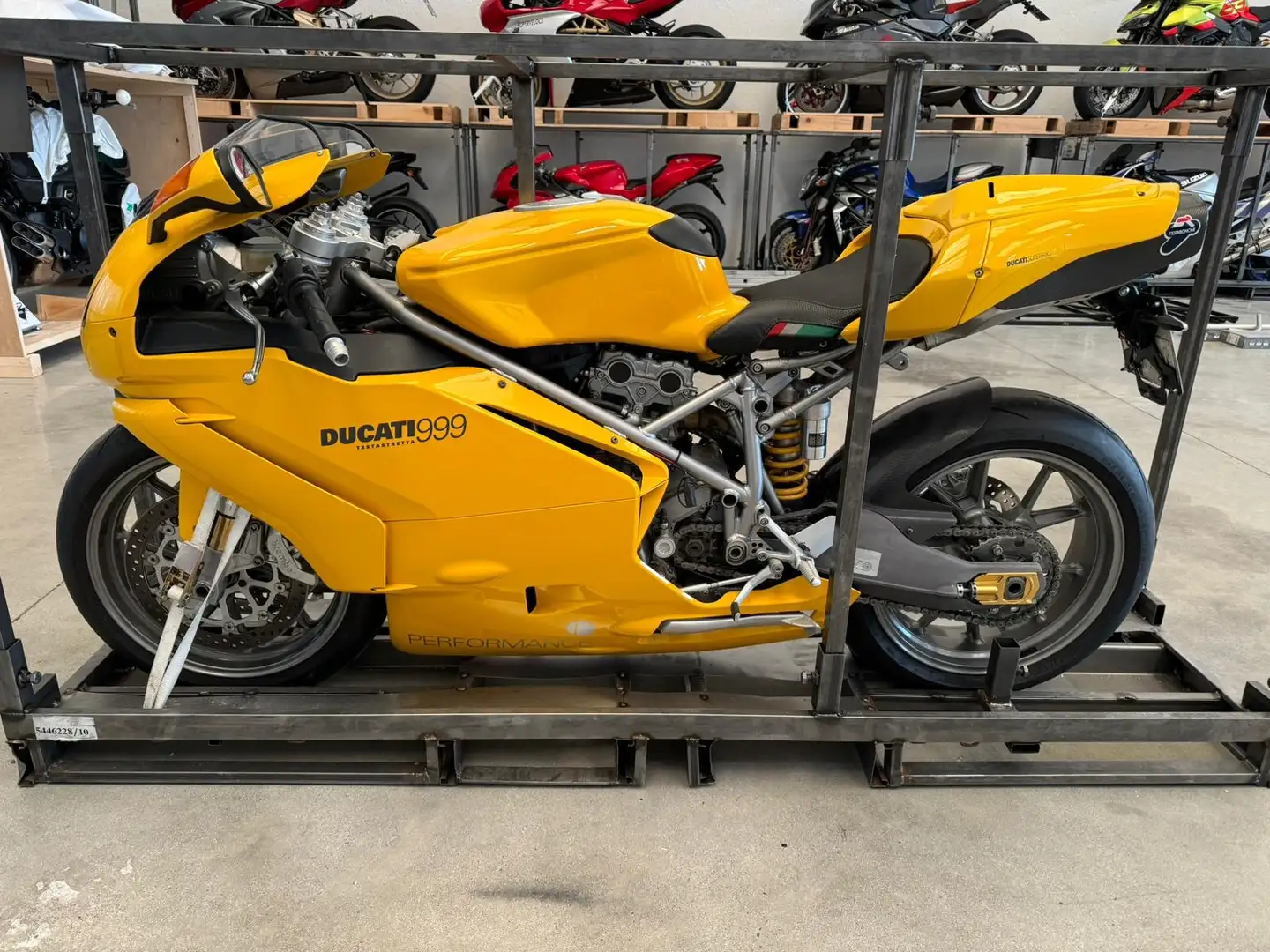 Ducati 999 Galben - 1
