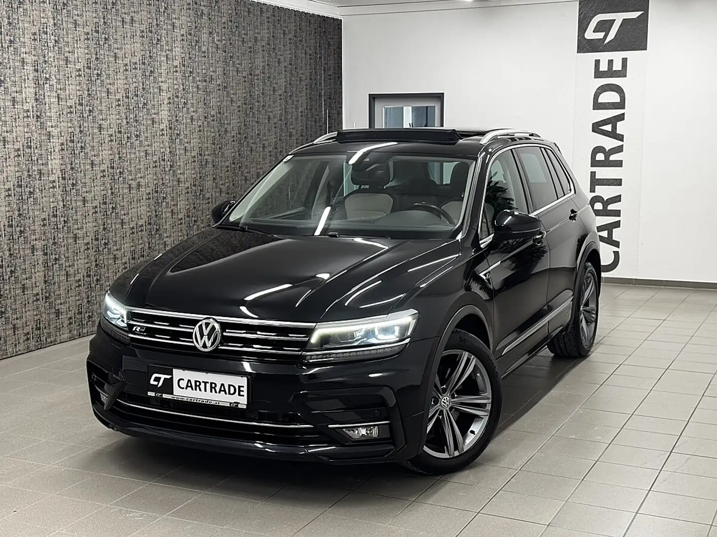 Volkswagen Tiguan 2,0 TSI 4Motion Highline R-LINE DSG / LED/ PANO... Schwarz - 2