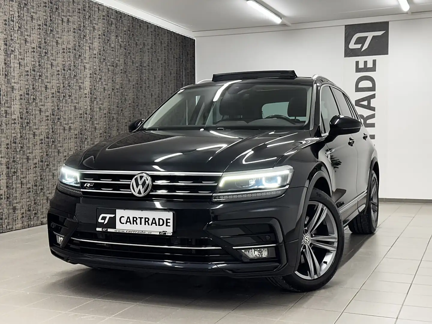 Volkswagen Tiguan 2,0 TSI 4Motion Highline R-LINE DSG / LED/ PANO... Schwarz - 1