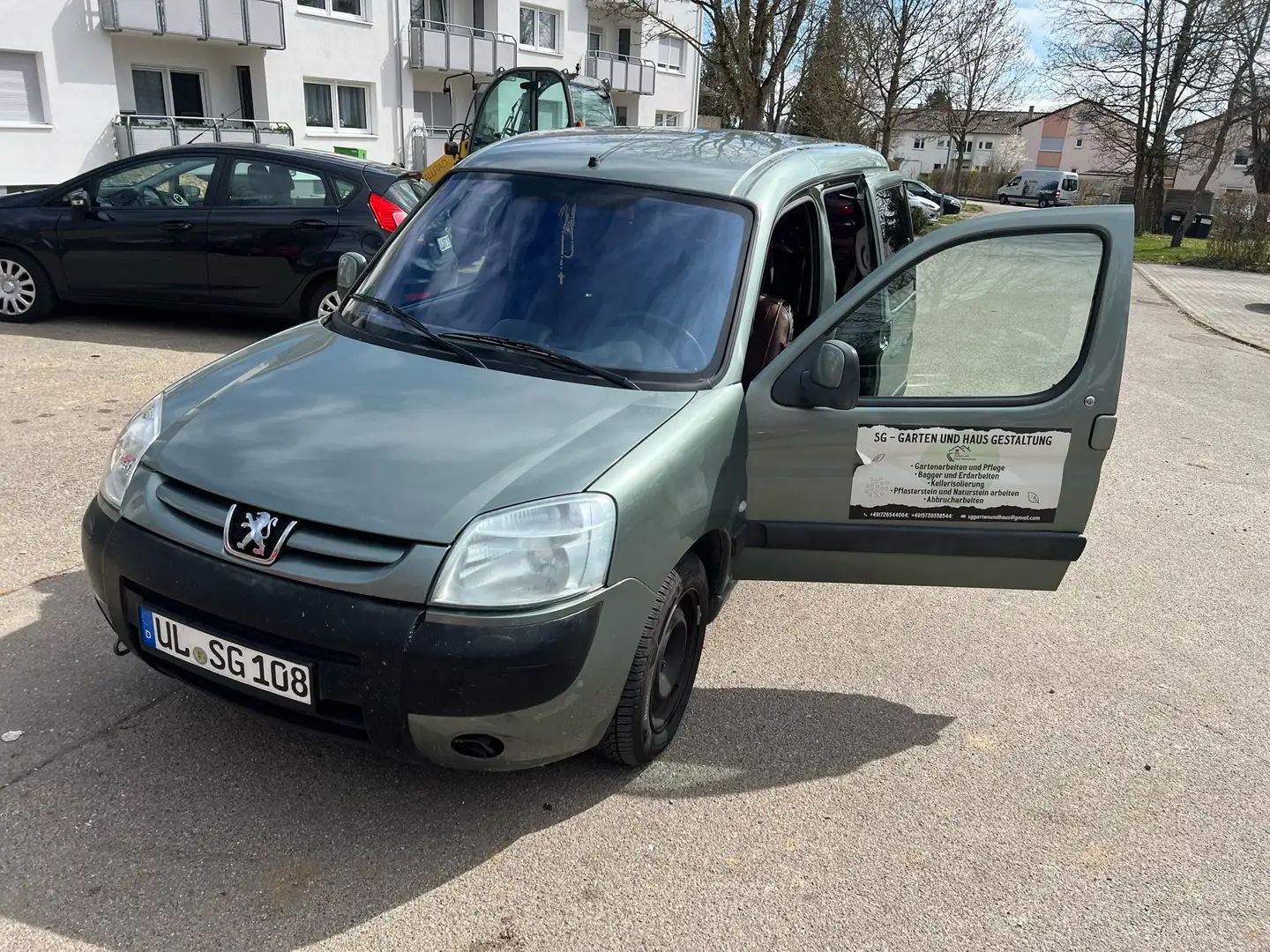 Peugeot Partner Kombi 110 Premium Yeşil - 1