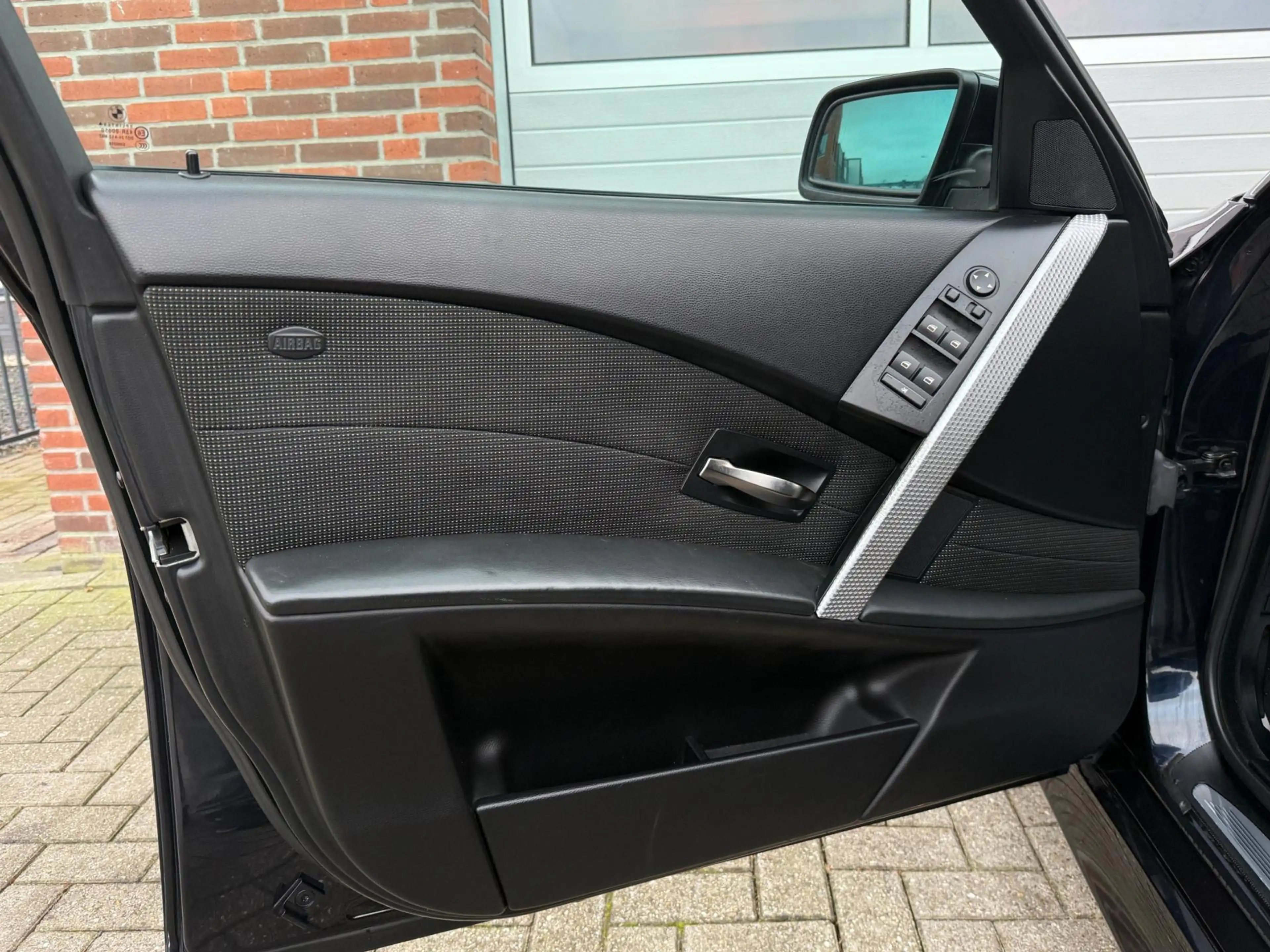 BMW 525 5-serie 525i M-Pakket! Clima! Cruise! Navi! Incl. — photo 8