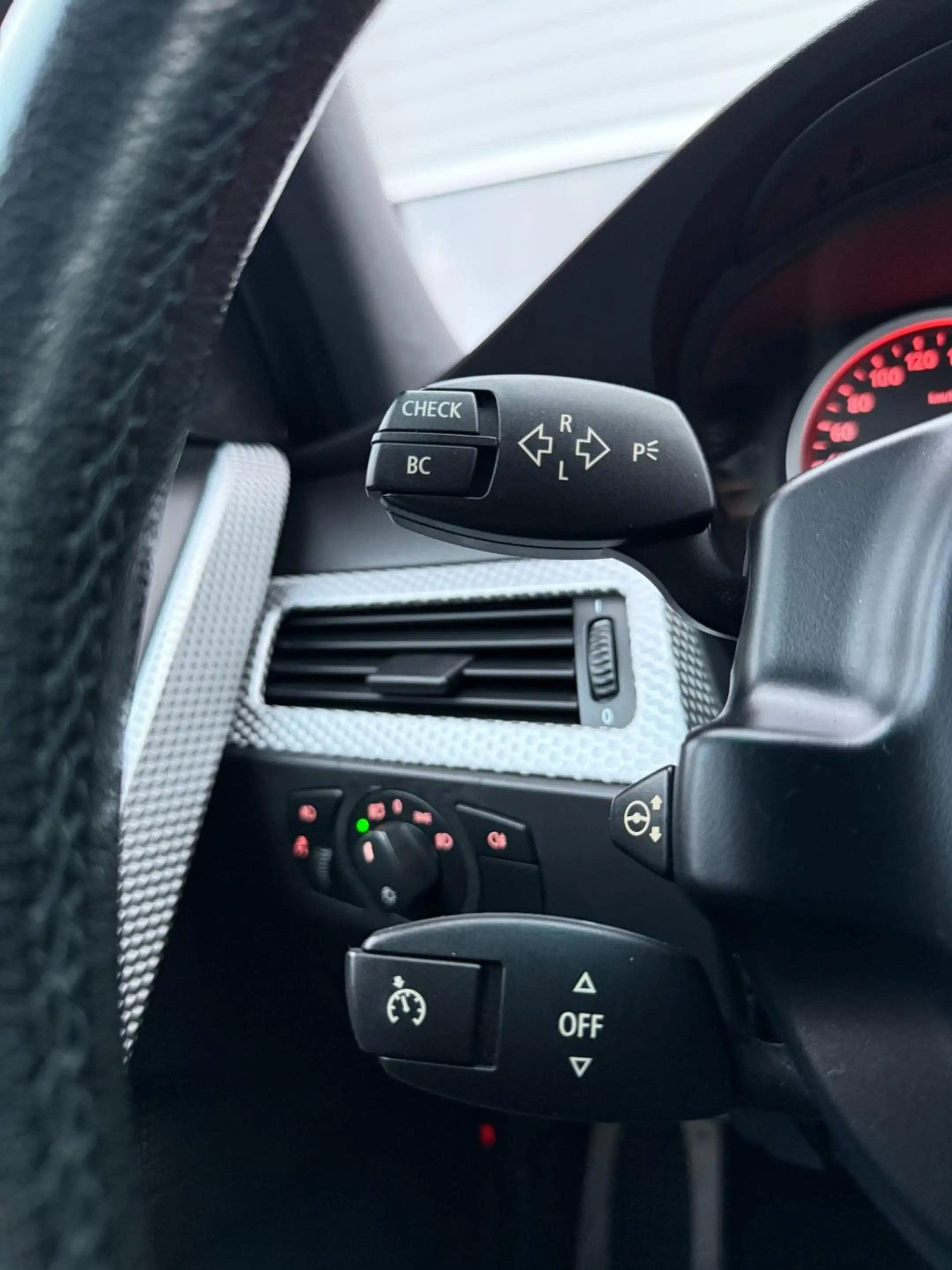 BMW 525 5-serie 525i M-Pakket! Clima! Cruise! Navi! Incl. — photo 10