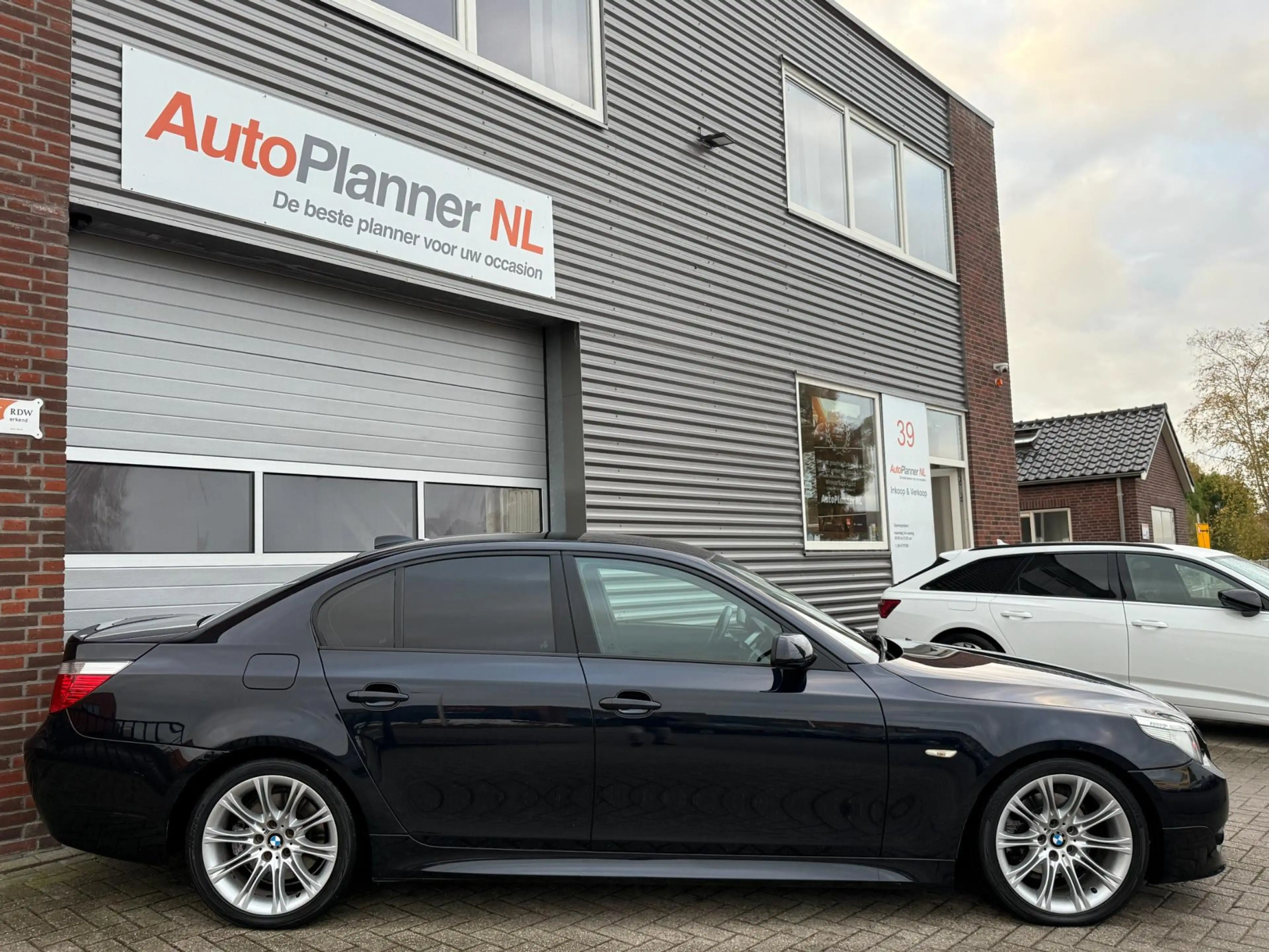 BMW 525 5-serie 525i M-Pakket! Clima! Cruise! Navi! Incl. — photo 3