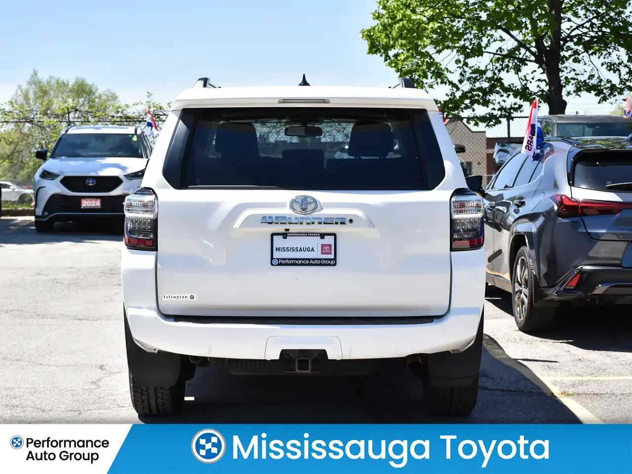 Toyota 4-Runner снимка Toyota 4-Runner