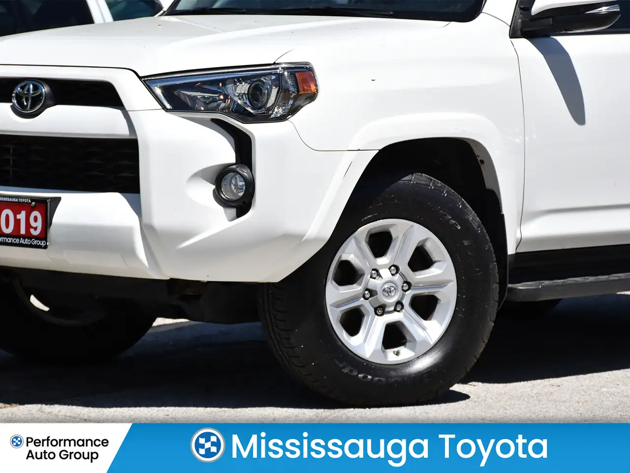 Toyota 4-Runner снимка Toyota 4-Runner