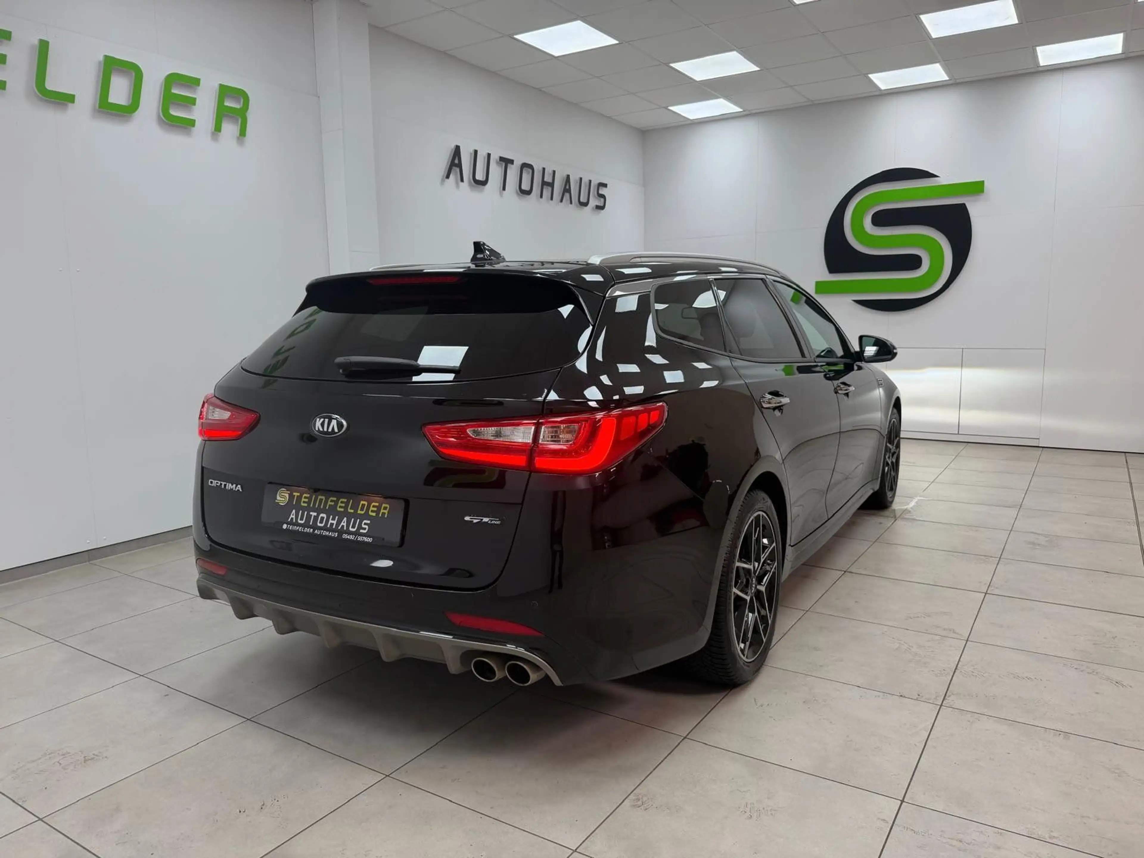 Kia Optima Sportswagon GT-Line / 360° / PANORAMA — photo 7