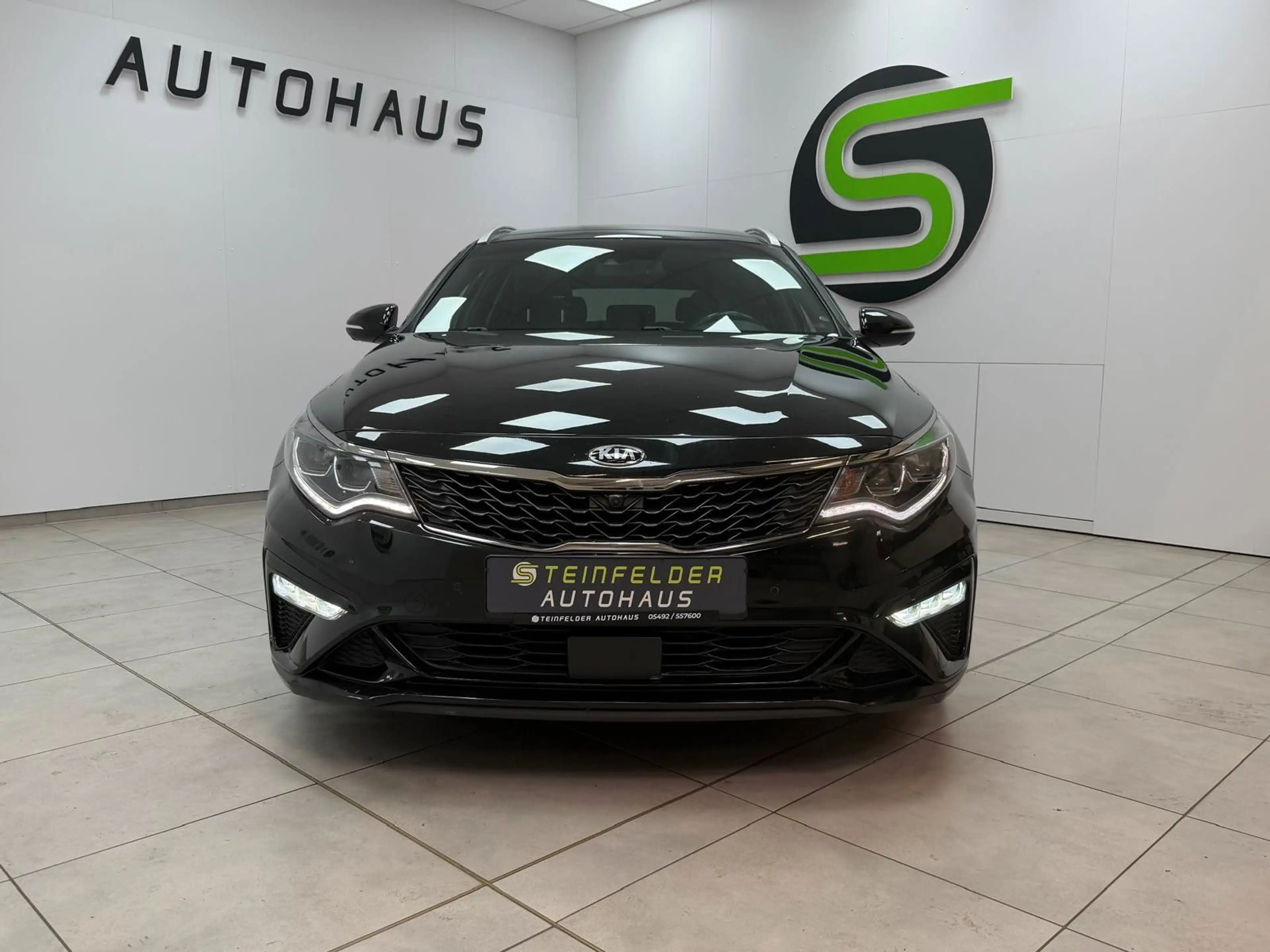 Kia Optima Sportswagon GT-Line / 360° / PANORAMA — photo 2