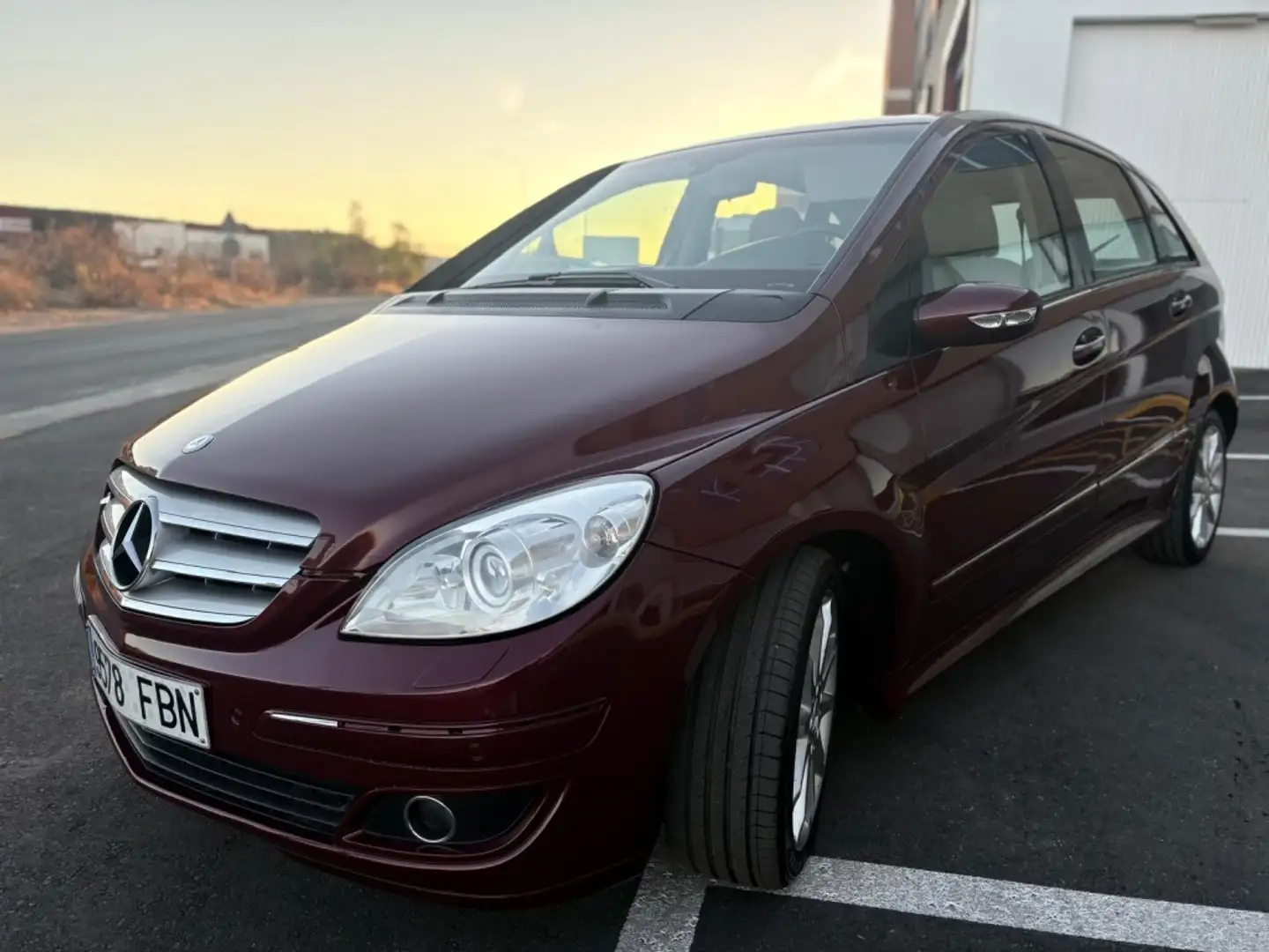 Mercedes-Benz B 200 Autotronic Burdeos - 2