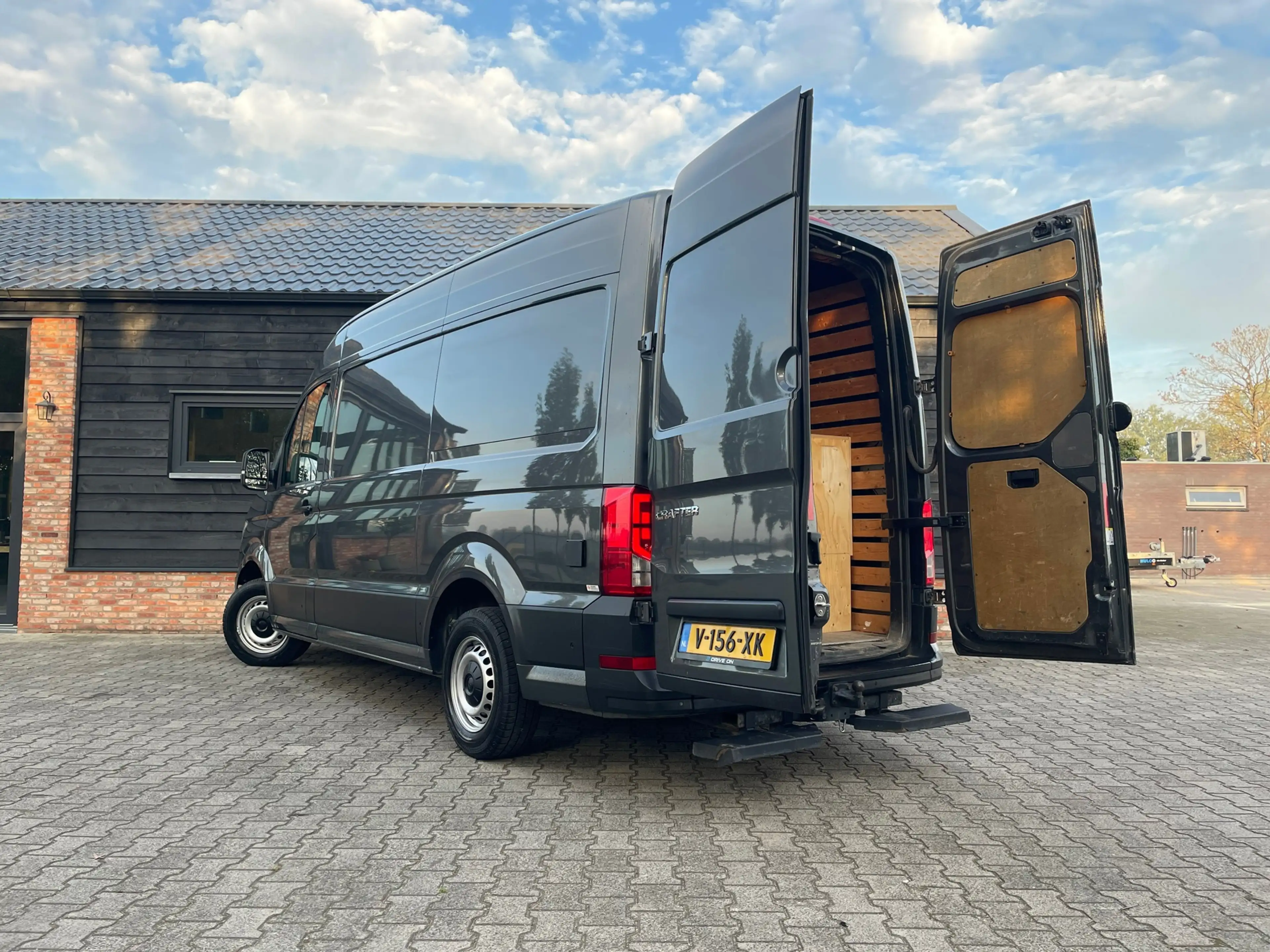 Volkswagen Crafter 35 2.0 TDI L3H3 Highline - ACC - Led - Luchtgeveer — photo 9