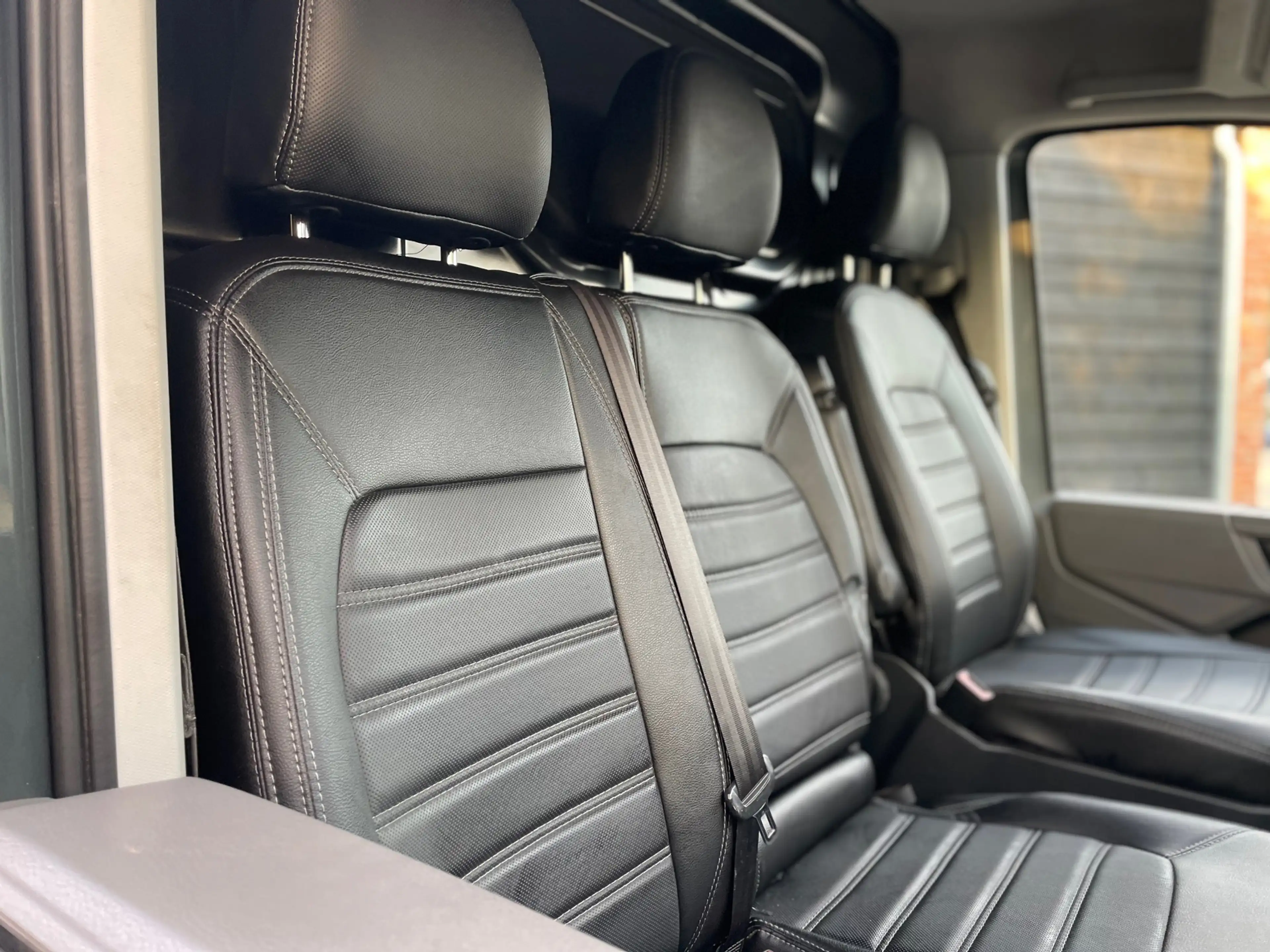Volkswagen Crafter 35 2.0 TDI L3H3 Highline - ACC - Led - Luchtgeveer — photo 13