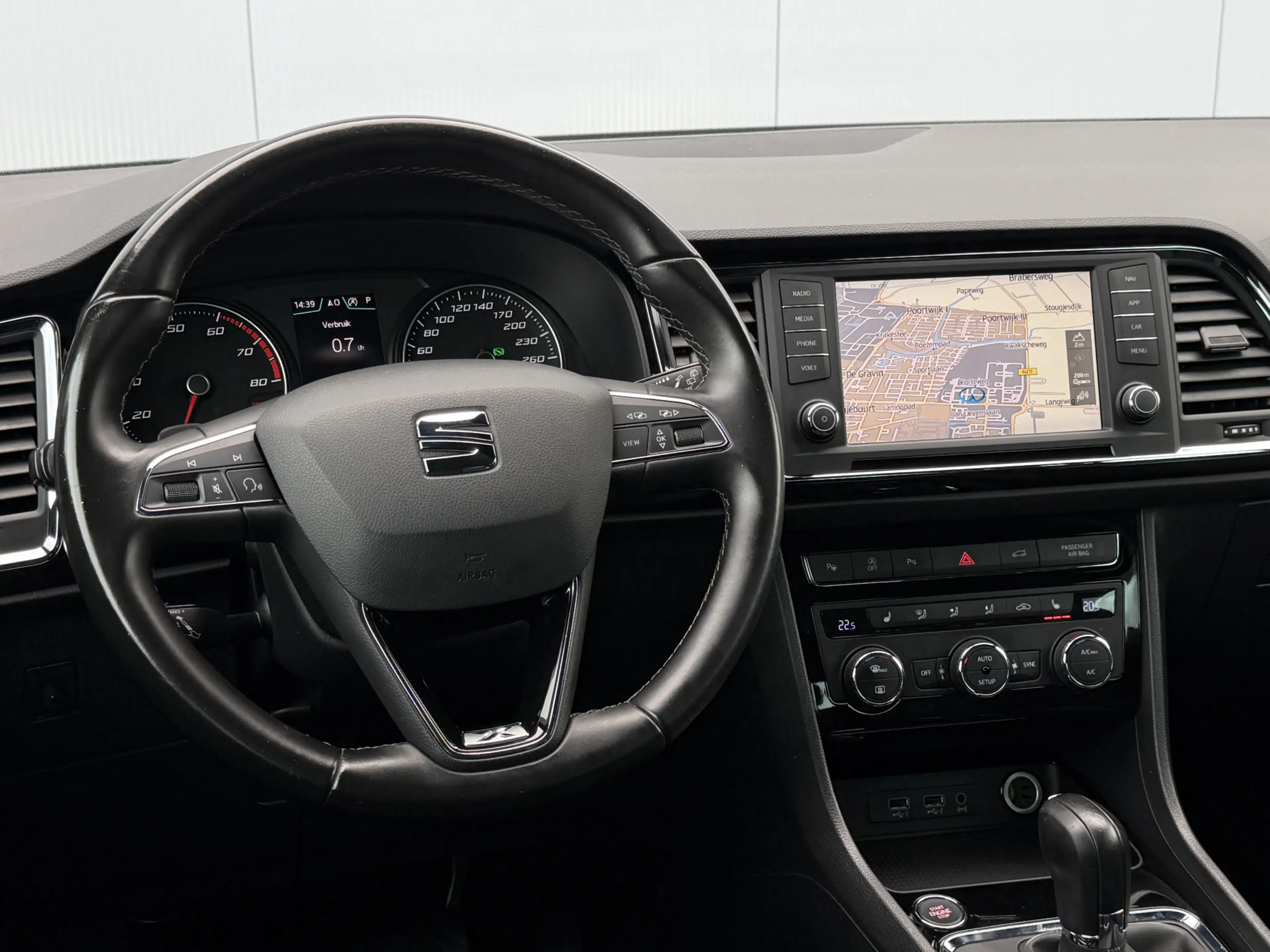 SEAT Ateca 1.5 TSI Business Intense Automaat/Pano/Trekhaak. — photo 14