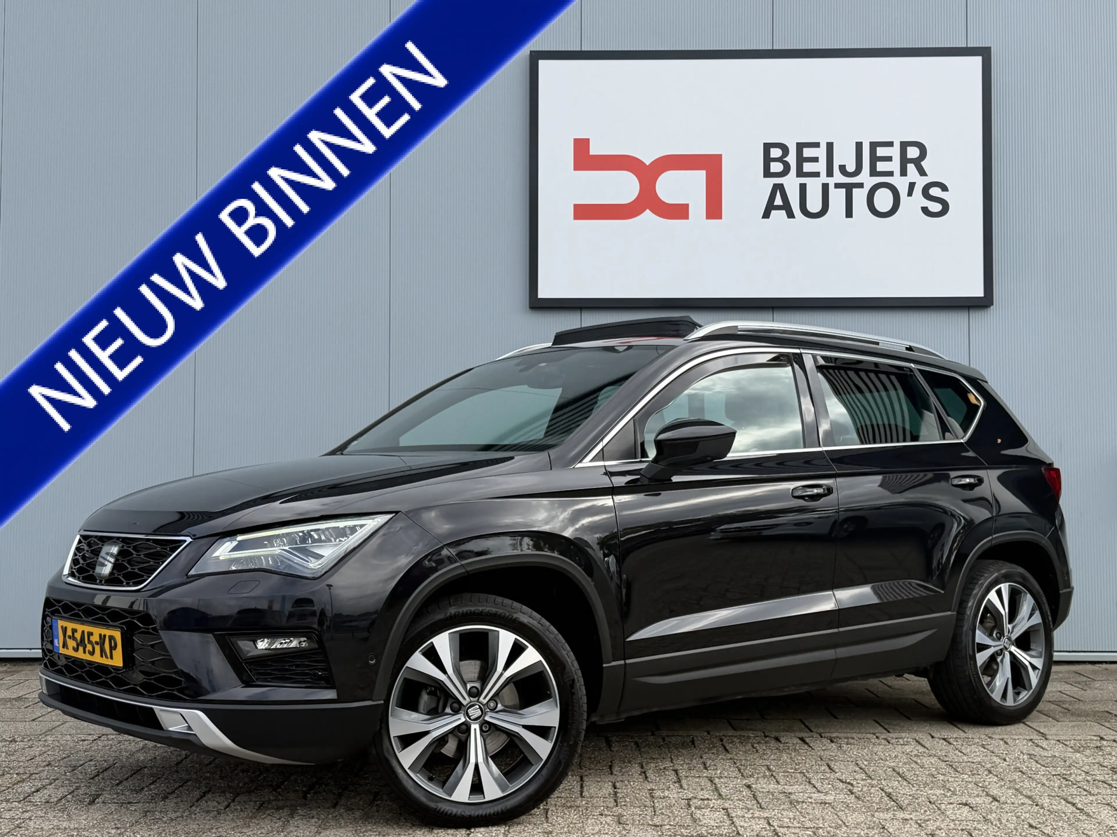 SEAT Ateca 1.5 TSI Business Intense Automaat/Pano/Trekhaak.