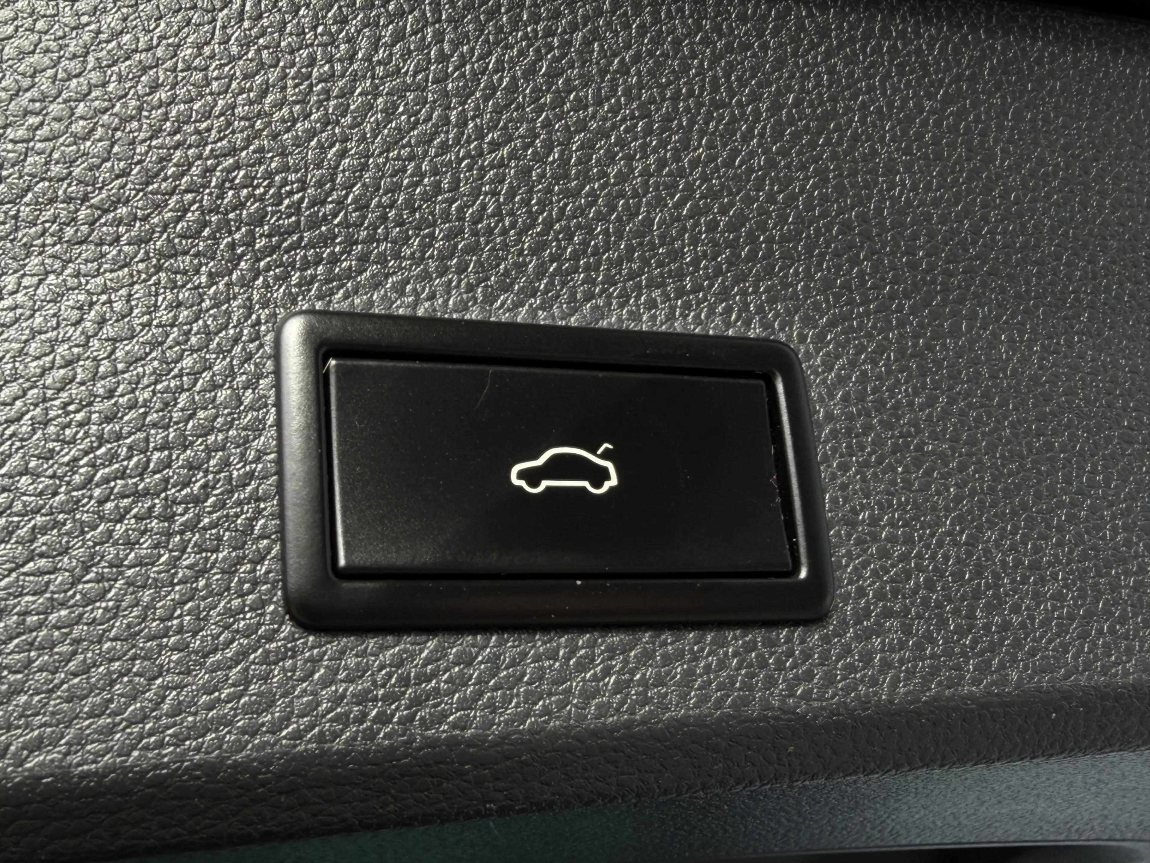 SEAT Ateca 1.5 TSI Business Intense Automaat/Pano/Trekhaak. — photo 18